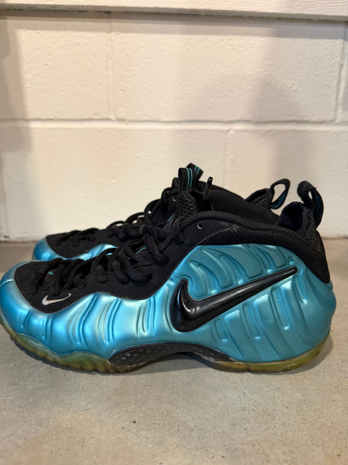Nike Air Foamposite Pro 'Electric Blue' 2011 Sz 11M/12.5W