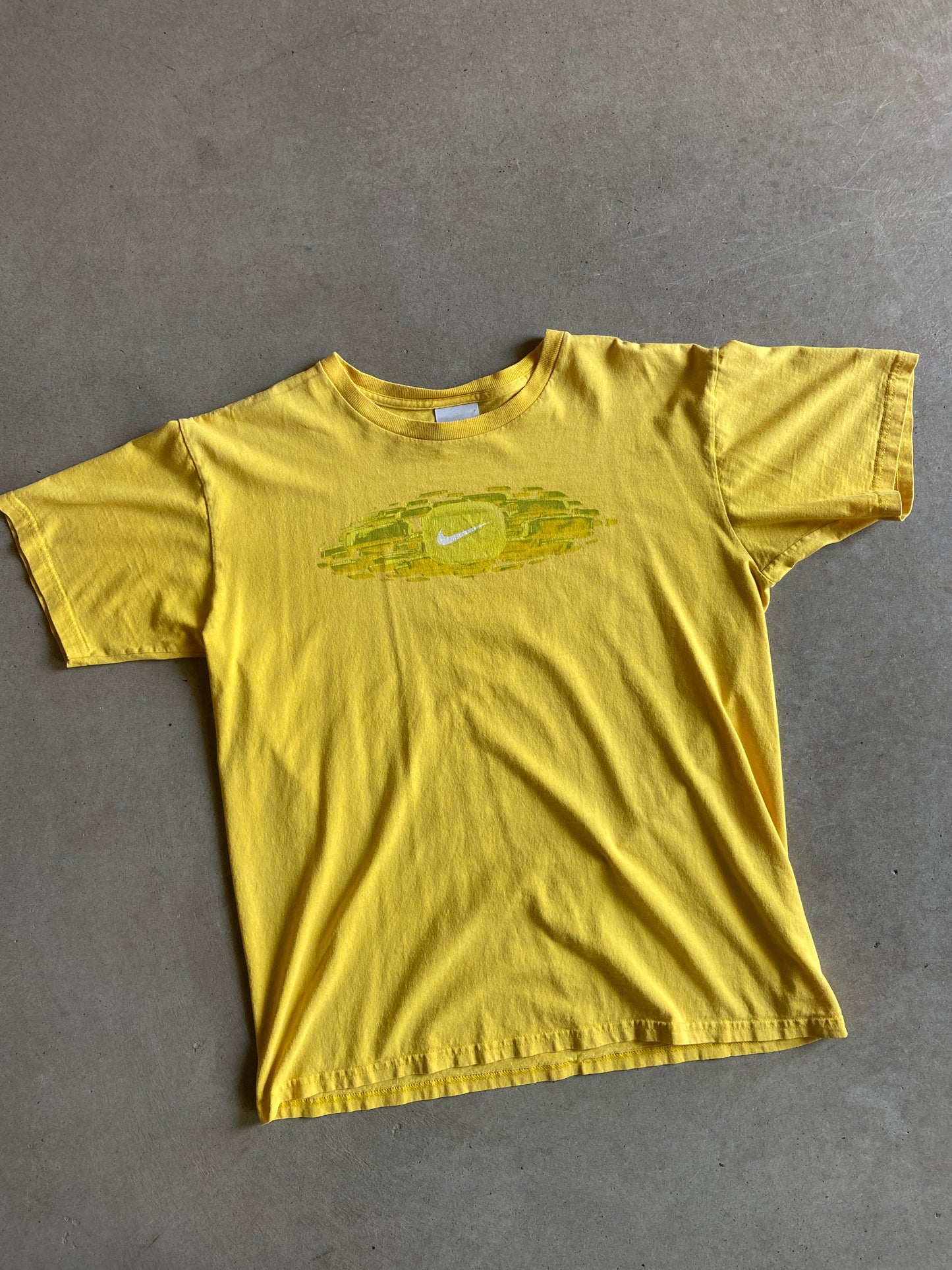 VTG Nike Yellow Tee Sz M/L