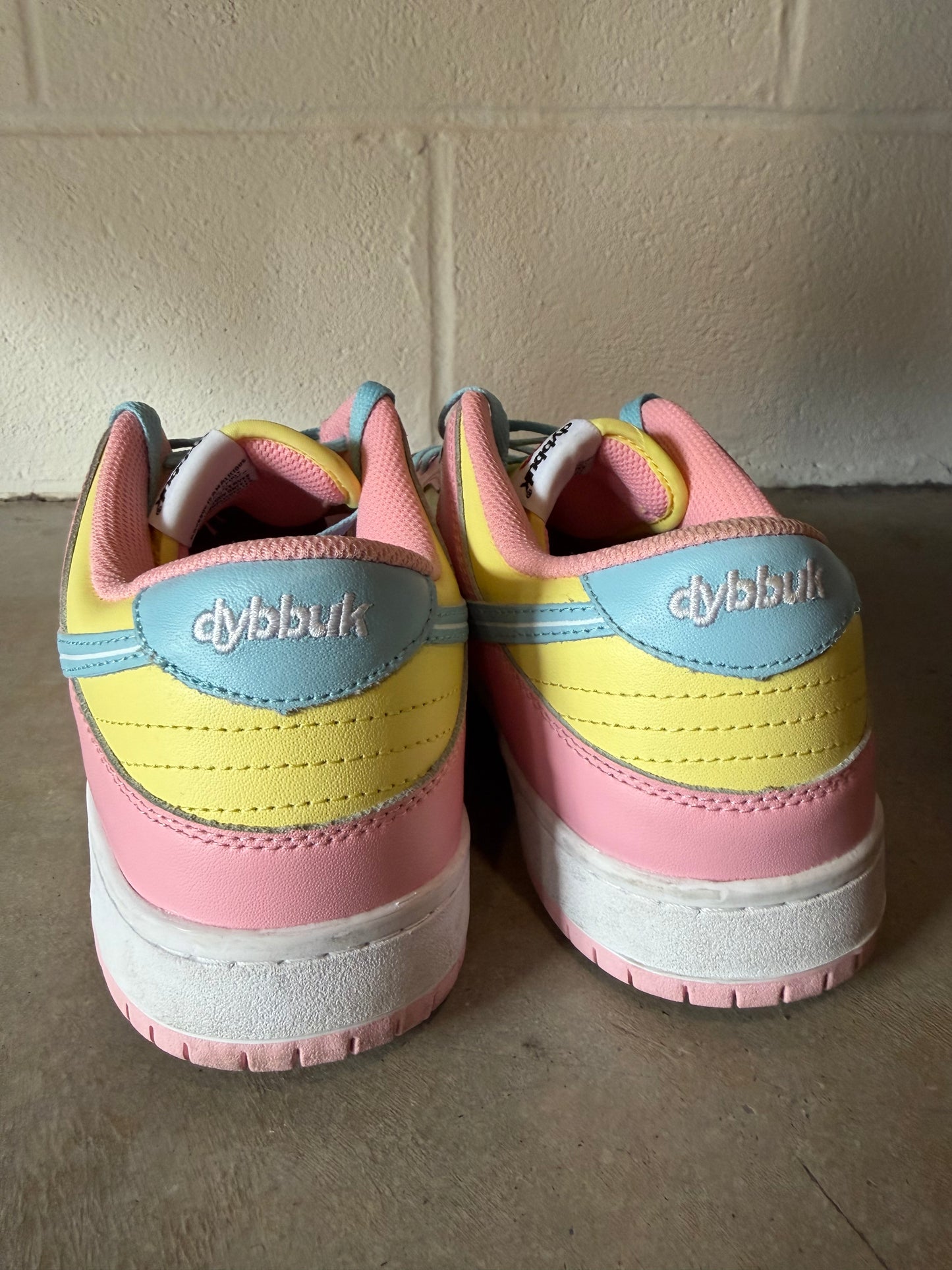 Donny The Dybbuk Dice Sneakers Sz 11M/12.5W