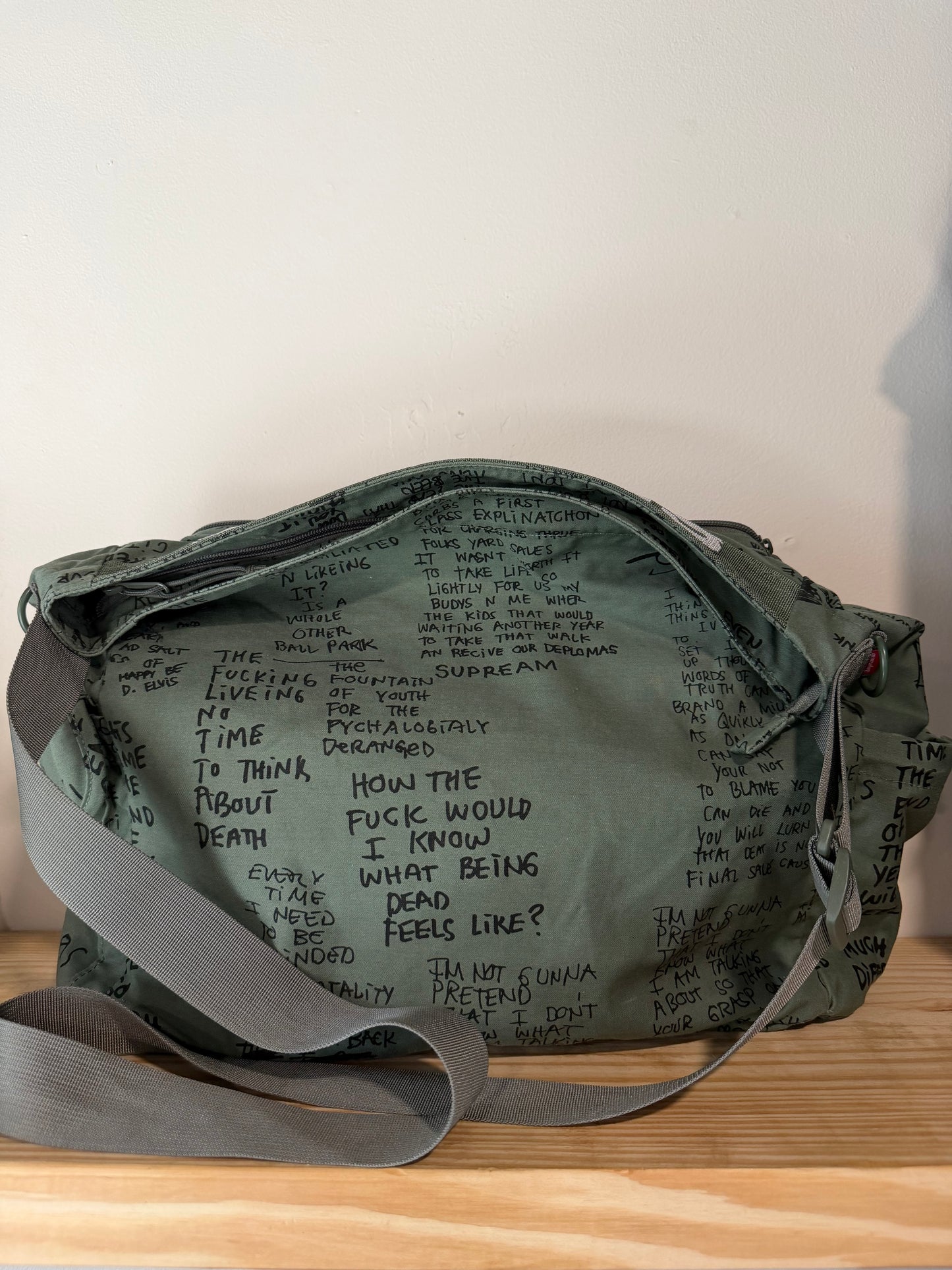 Preowned Supreme SS23 Gonz Field Messenger Bag