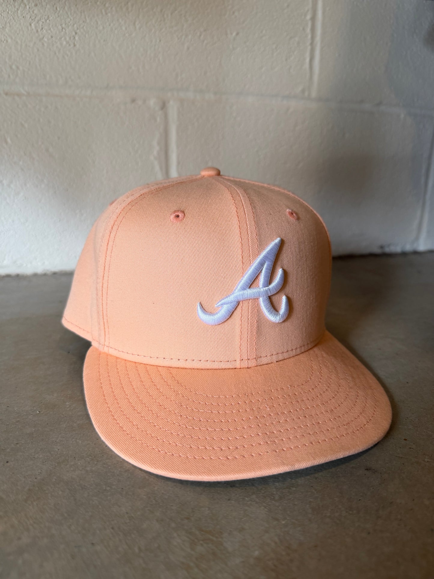 New Era Atlanta Braves Peach Fitted Hat Sz 7 3/8