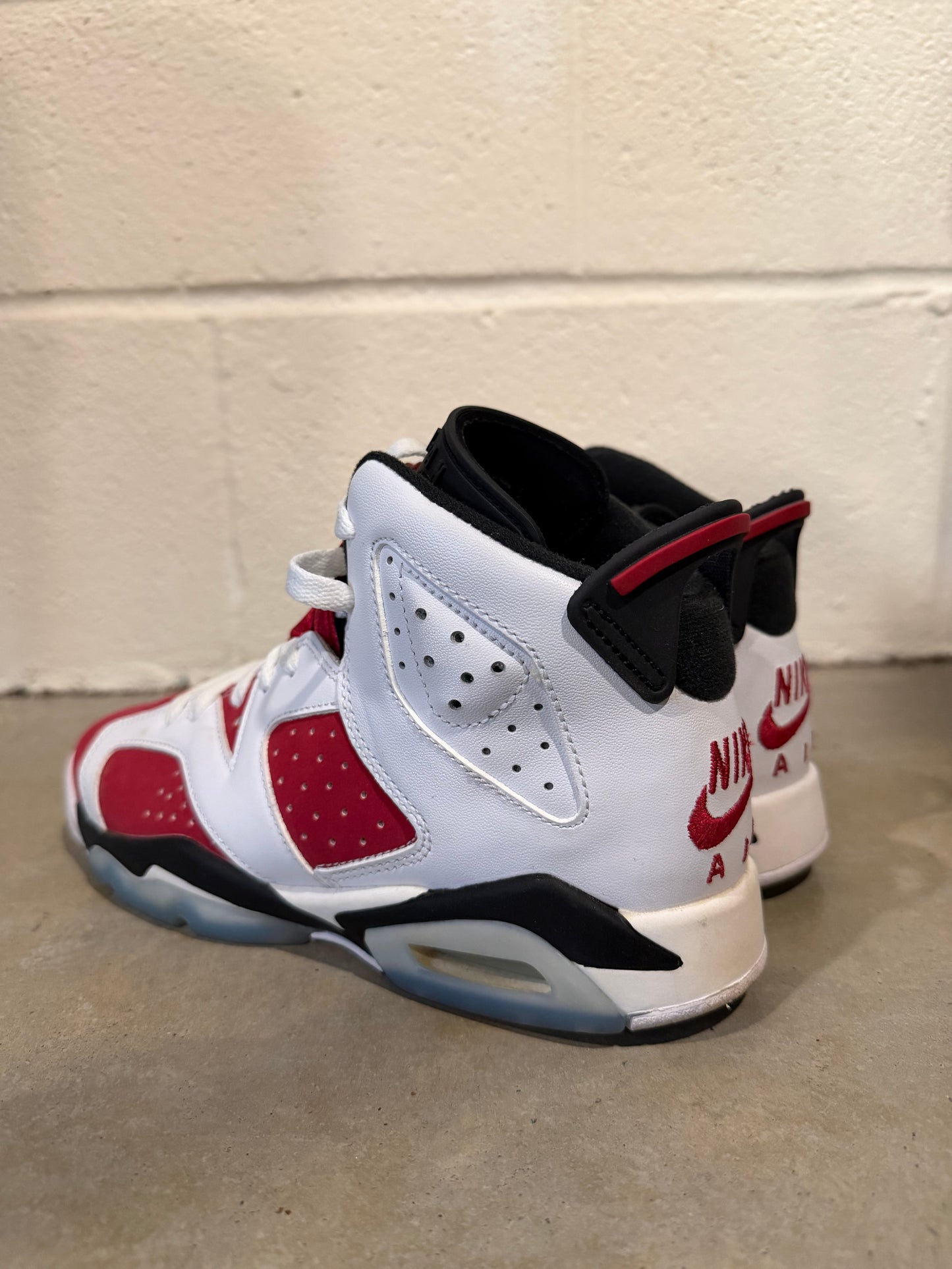 Preowned Air Jordan 6 2020 "Carmine" Sz 5Y/6.5W