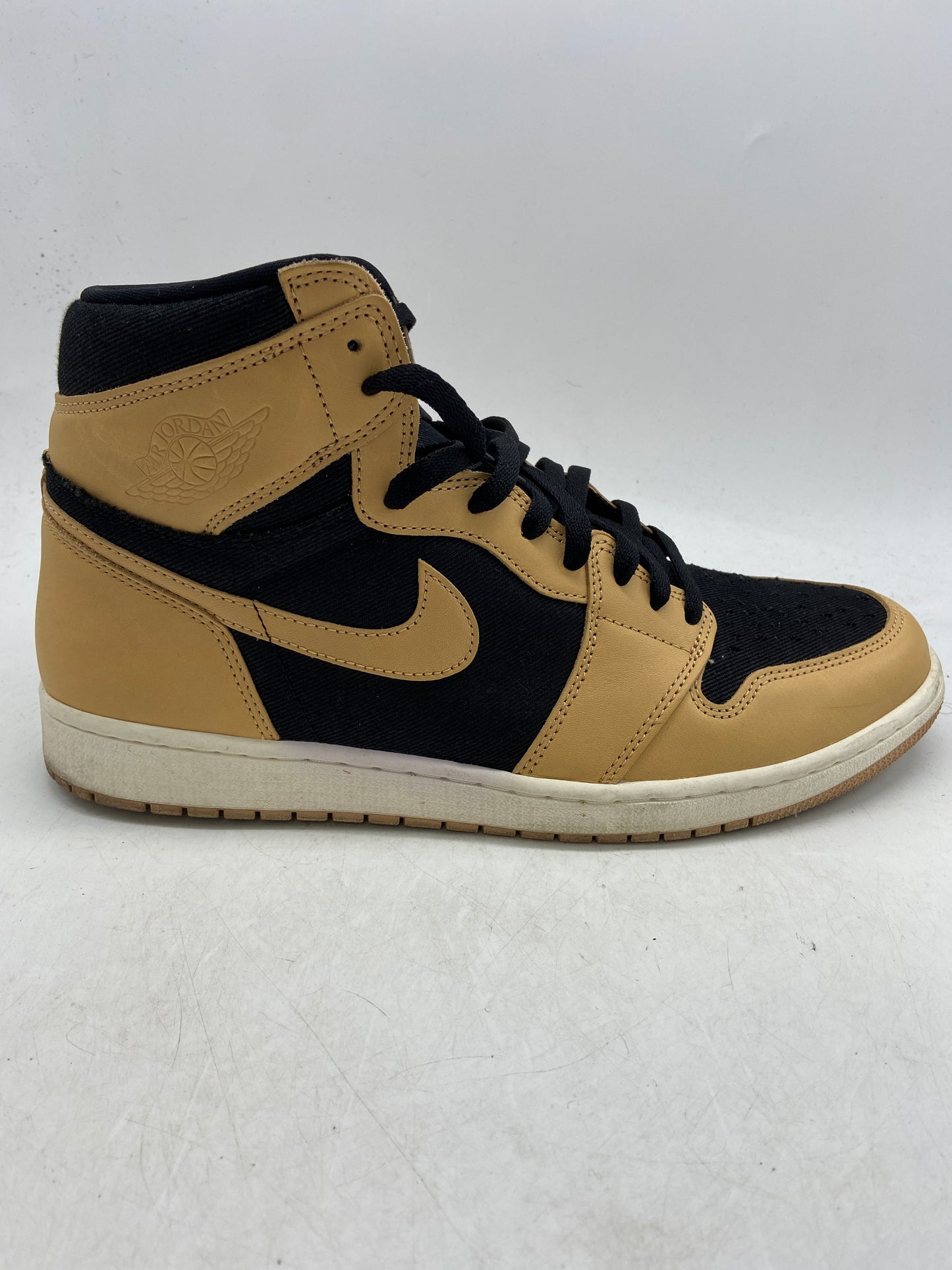 Preowned 2022 Air Jordan 1 Retro High OG 'Heirloom' Sz 13M/14.5W 555088-202