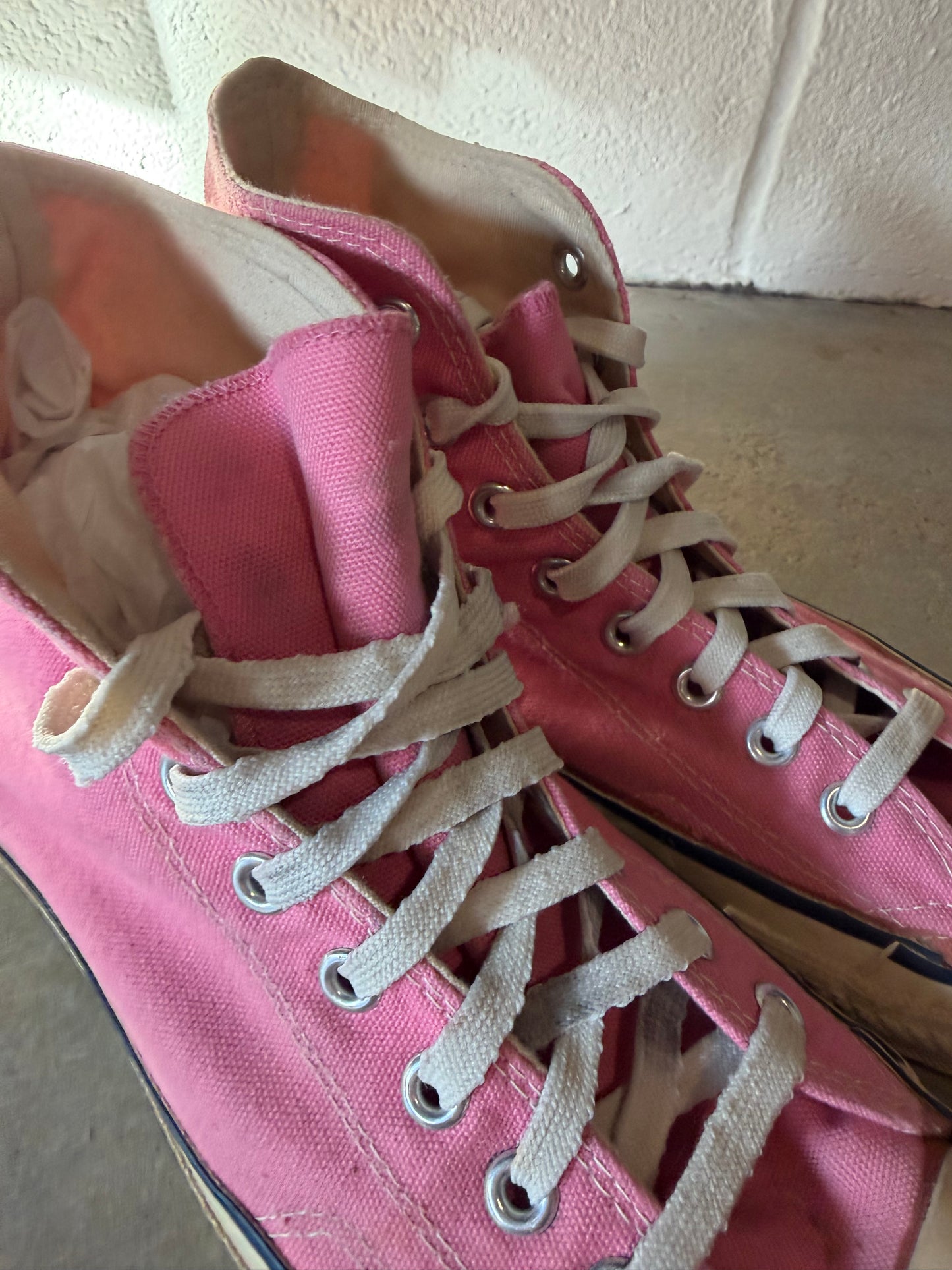Vintage Converse Pink High Top Made In USA Sz 9M/10.5W