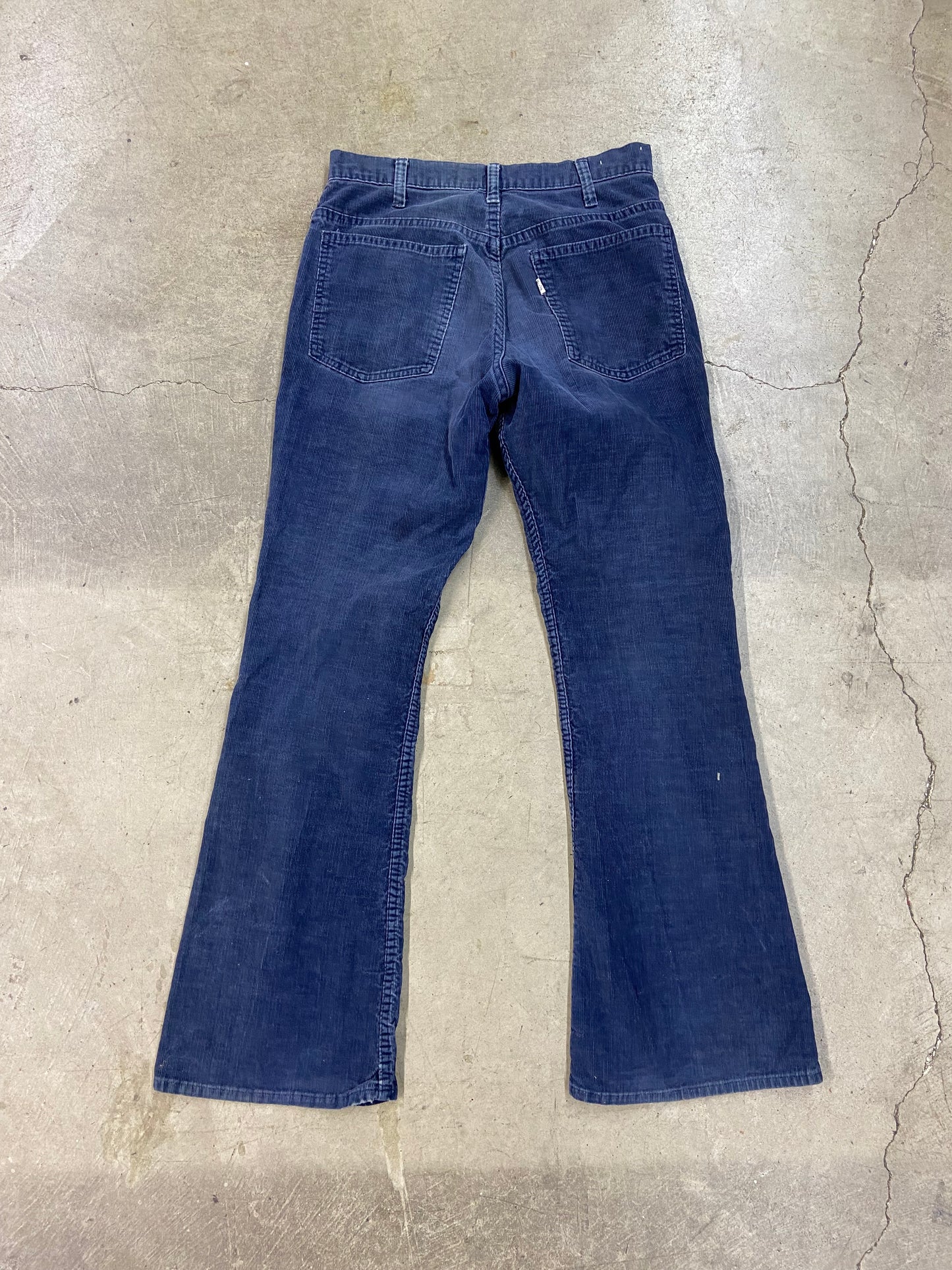 VTG Navy Corduroy Levis Flare Pants Sz 30x30