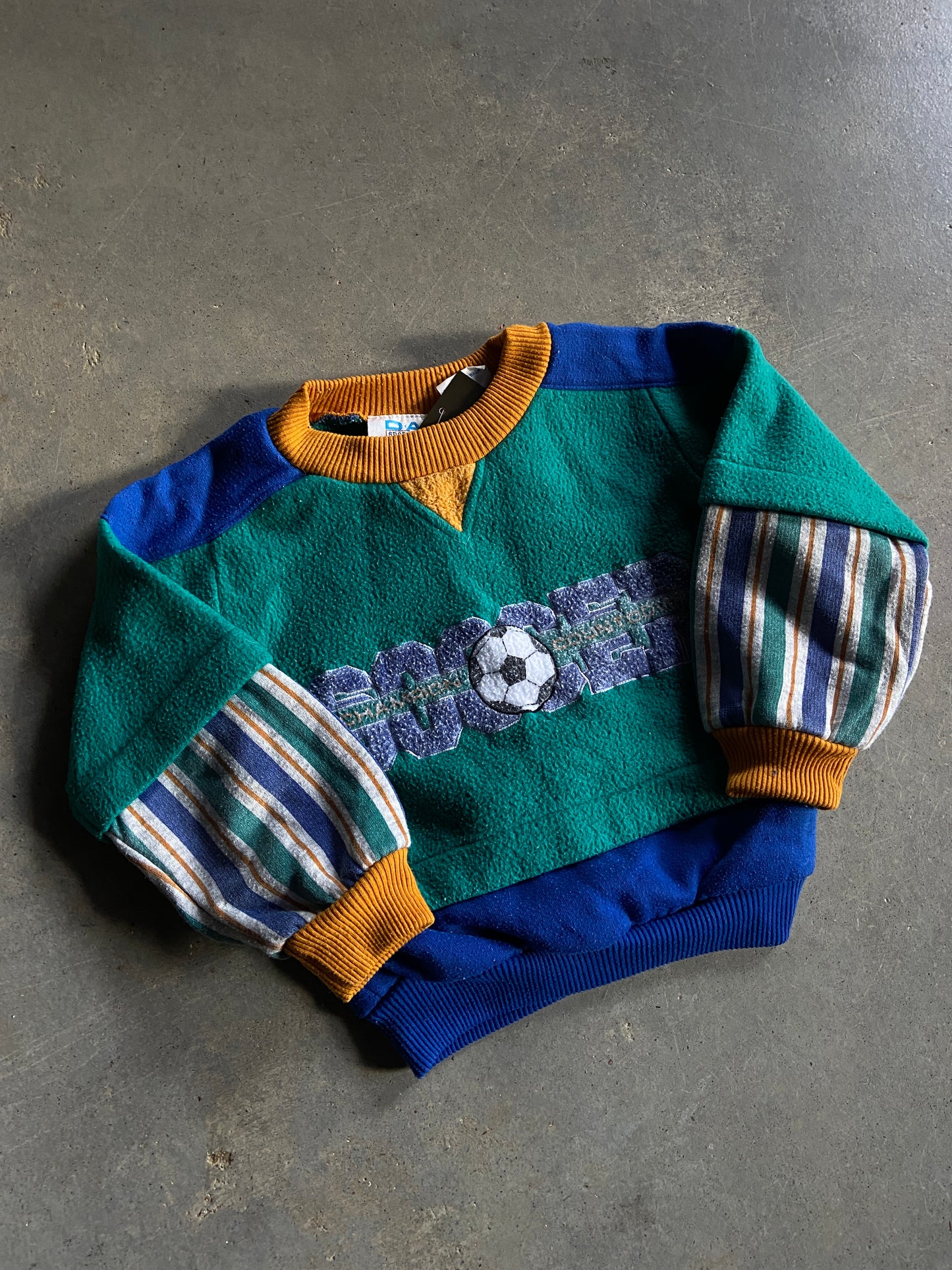 VTG Soccer Champion Countdown Sweater Sz 2T