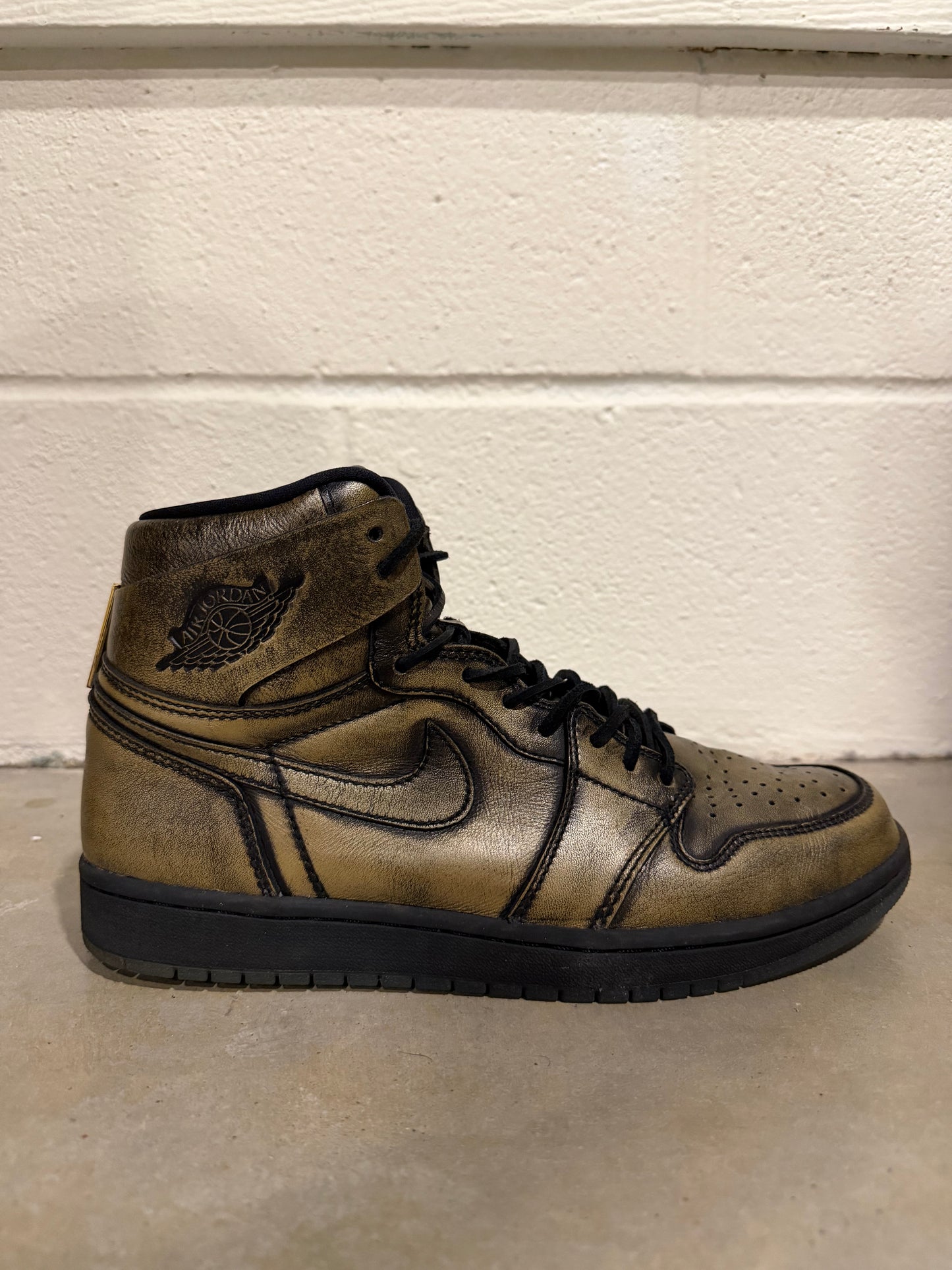 Preowned Jordan 1 Retro High OG Wings Sz 10M/11.5W