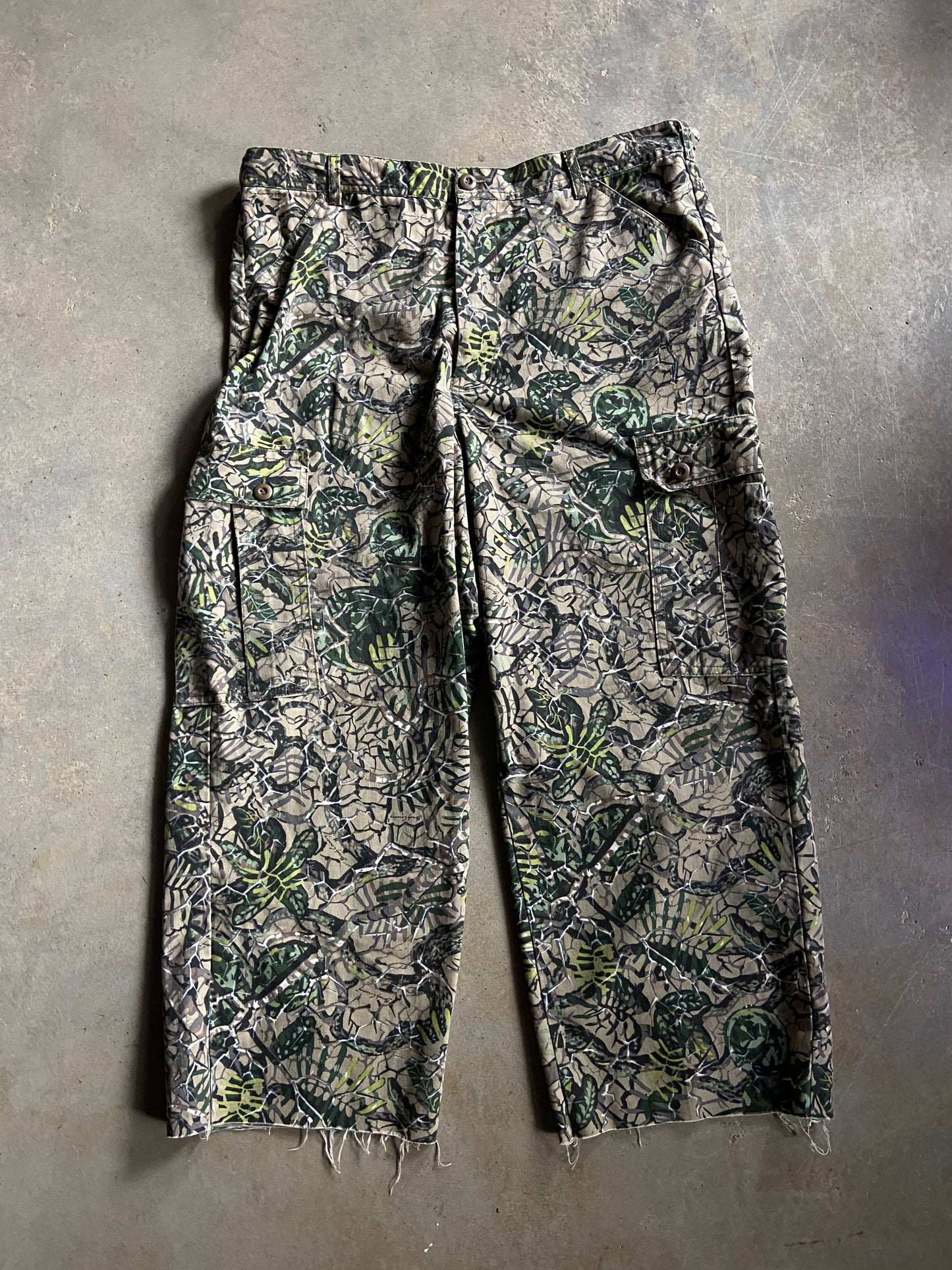 Brush Country Camo Pants Sz 38x27