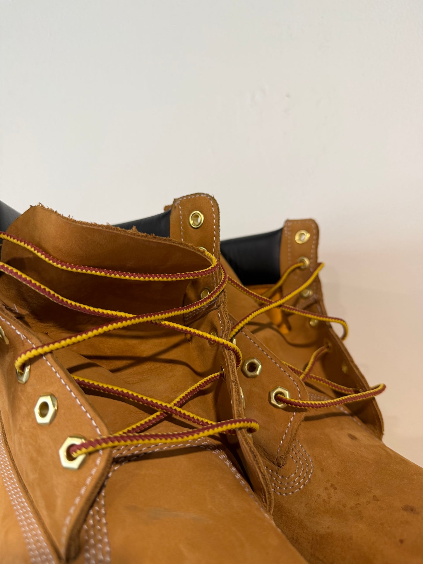Preowned Timberland 6" Premium Waterproof Boot Wheat Sz 13M/14.5W