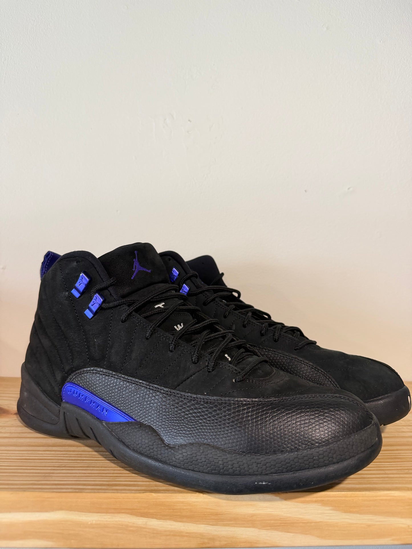 Preowned Jordan 12 Retro Black Dark Concord Sz 13M/14.5W