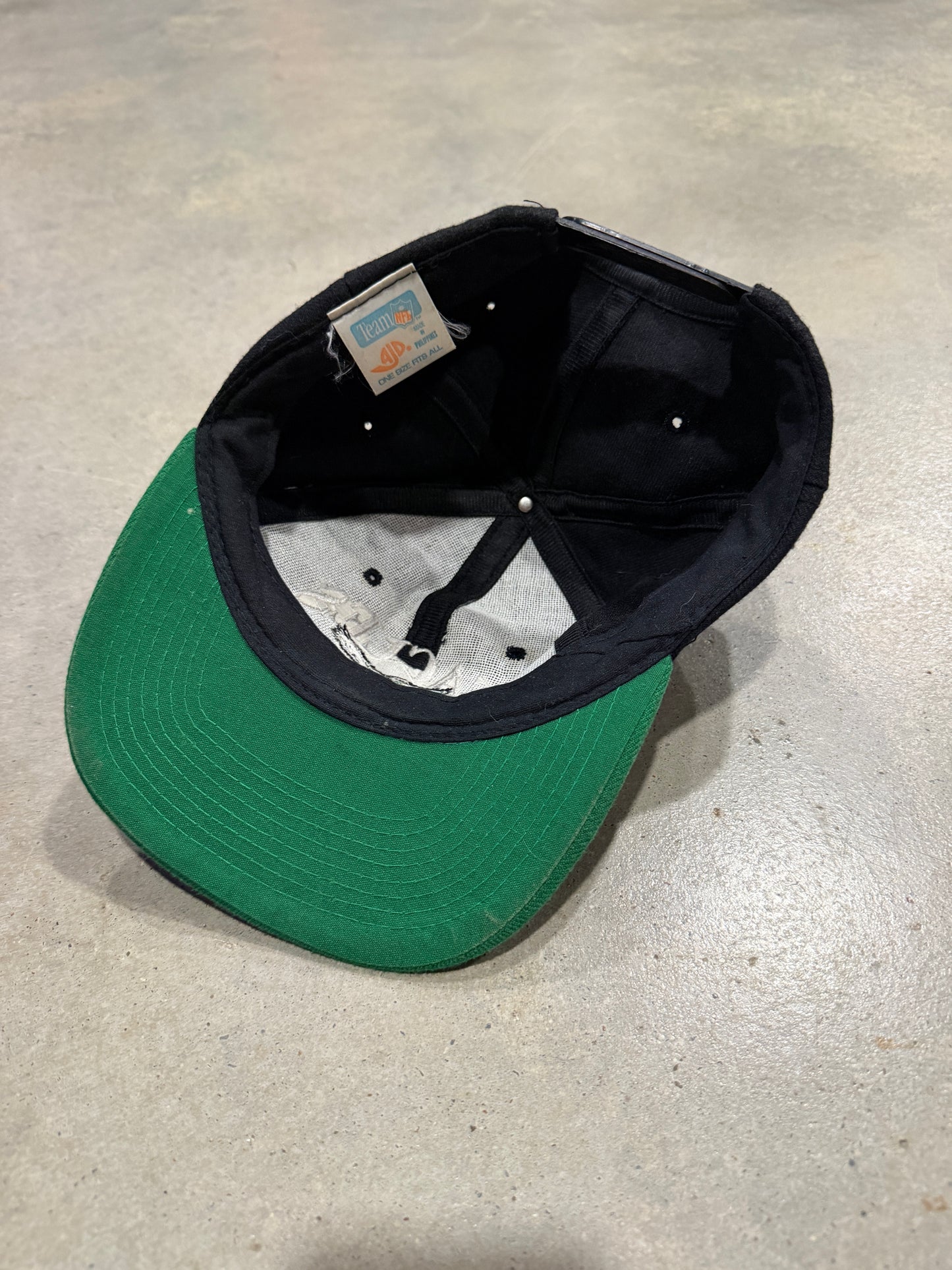 VTG Philadelphia Eagles Diamond Snapback