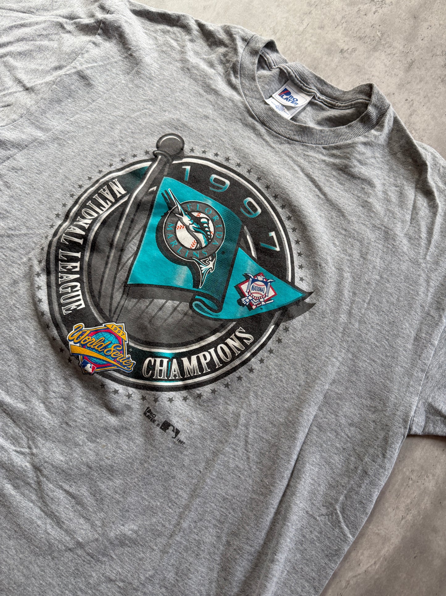 VTG 1997 Florida Marlins National League Champions Tee Sz XL