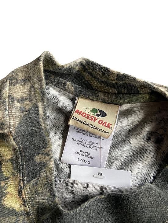 Y2K Mossy Oak Camo Pocket Tee Sz L