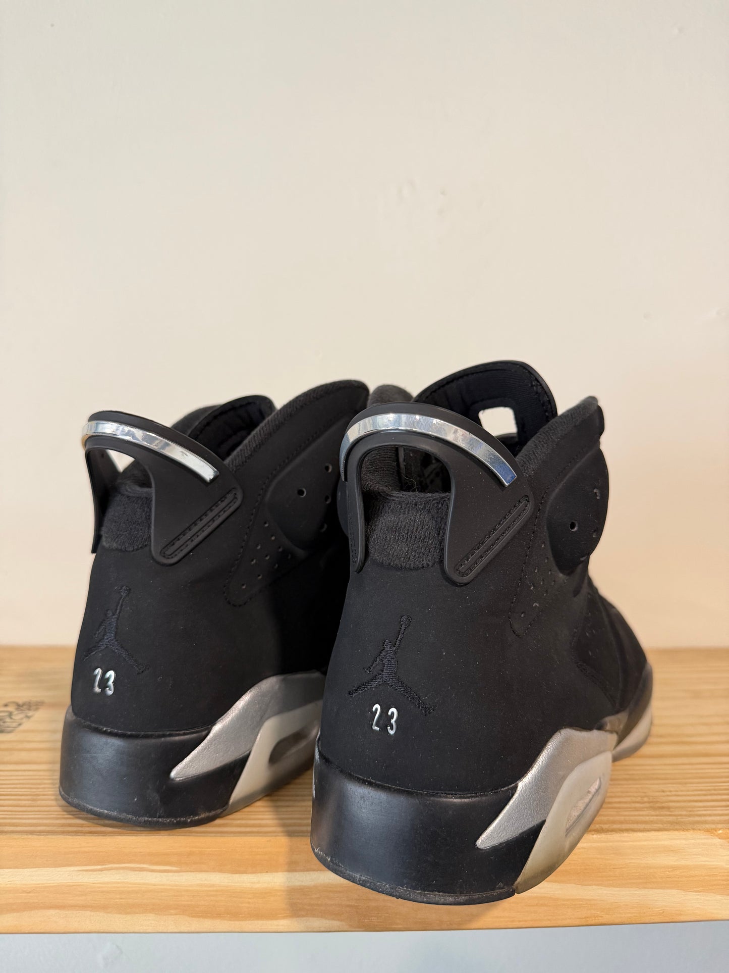 Preowned Jordan 6 Retro Chrome Sz 13M/14.5W