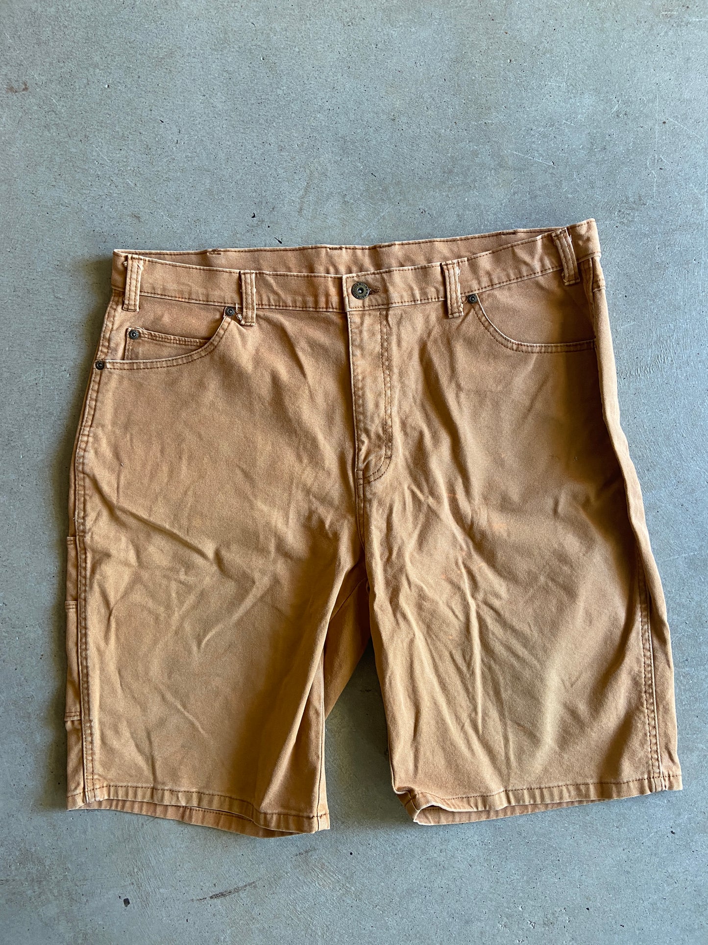 Dickies Tan Shorts Sz 40