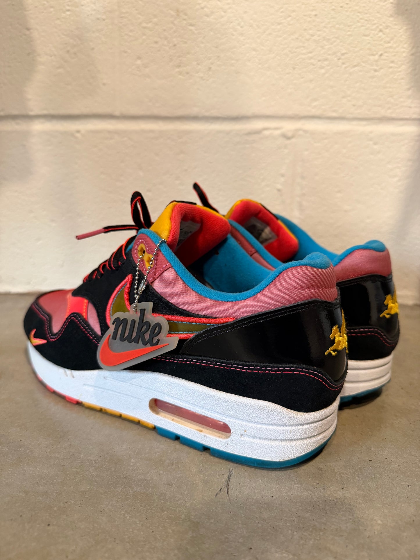 Preowned Nike Air Max 1 Chinatown New York (2020) Size 8M/9.5W