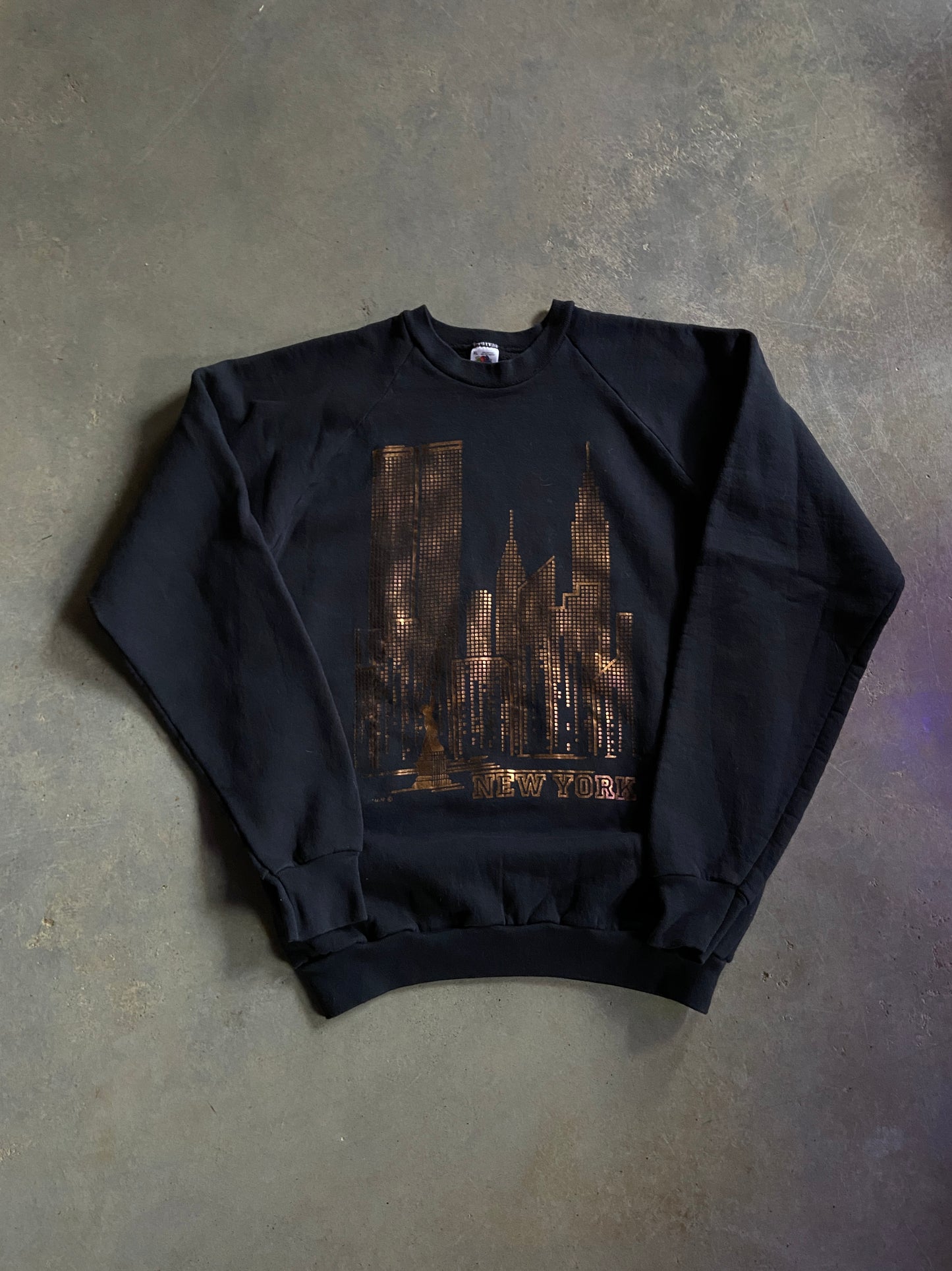 VTG New York Gold Twin Towers Sweatshirt Sz L/XL