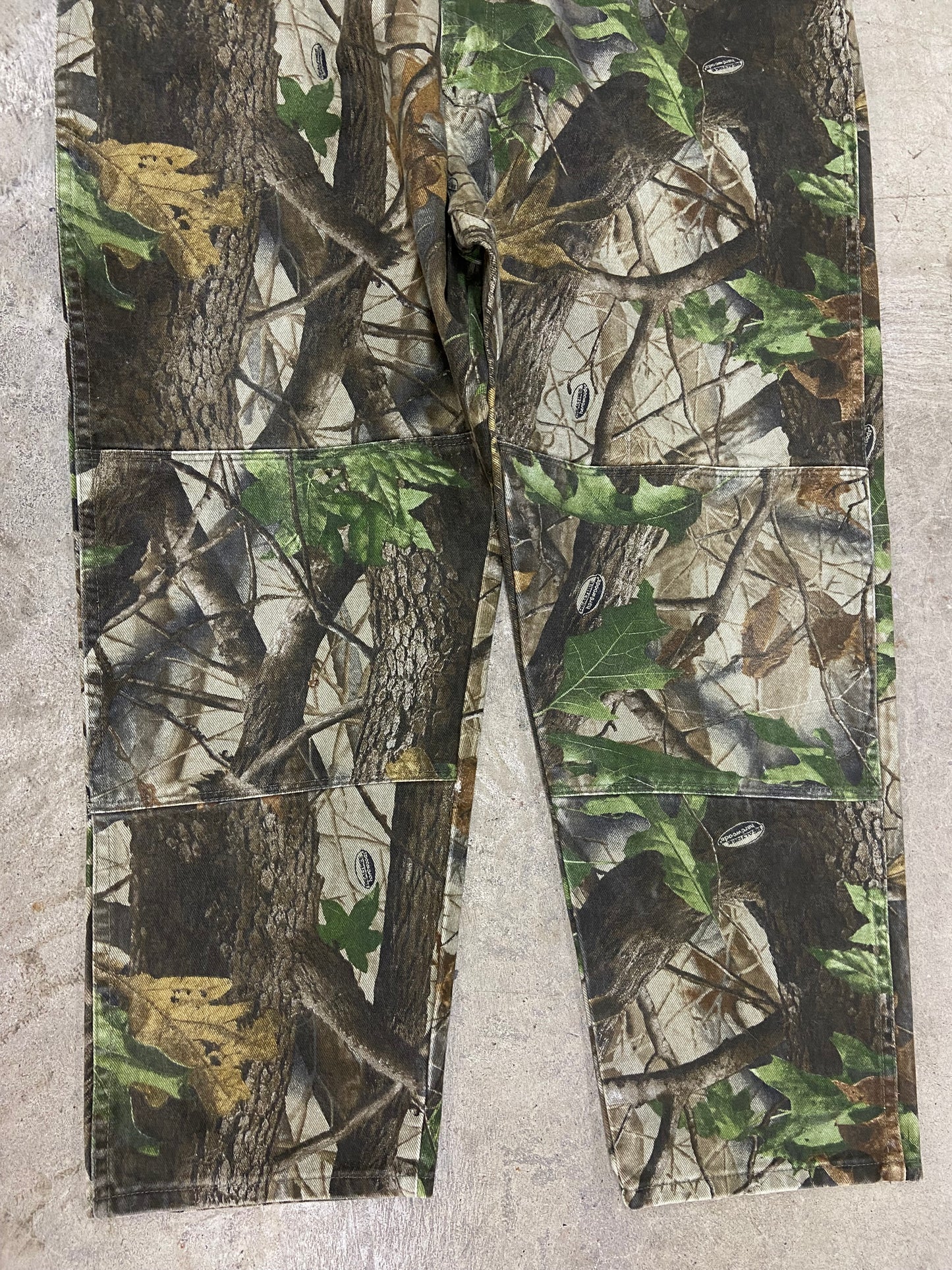 VTG Wrangler Camo Realtree Double Knee Work Jeans Sz 42x30