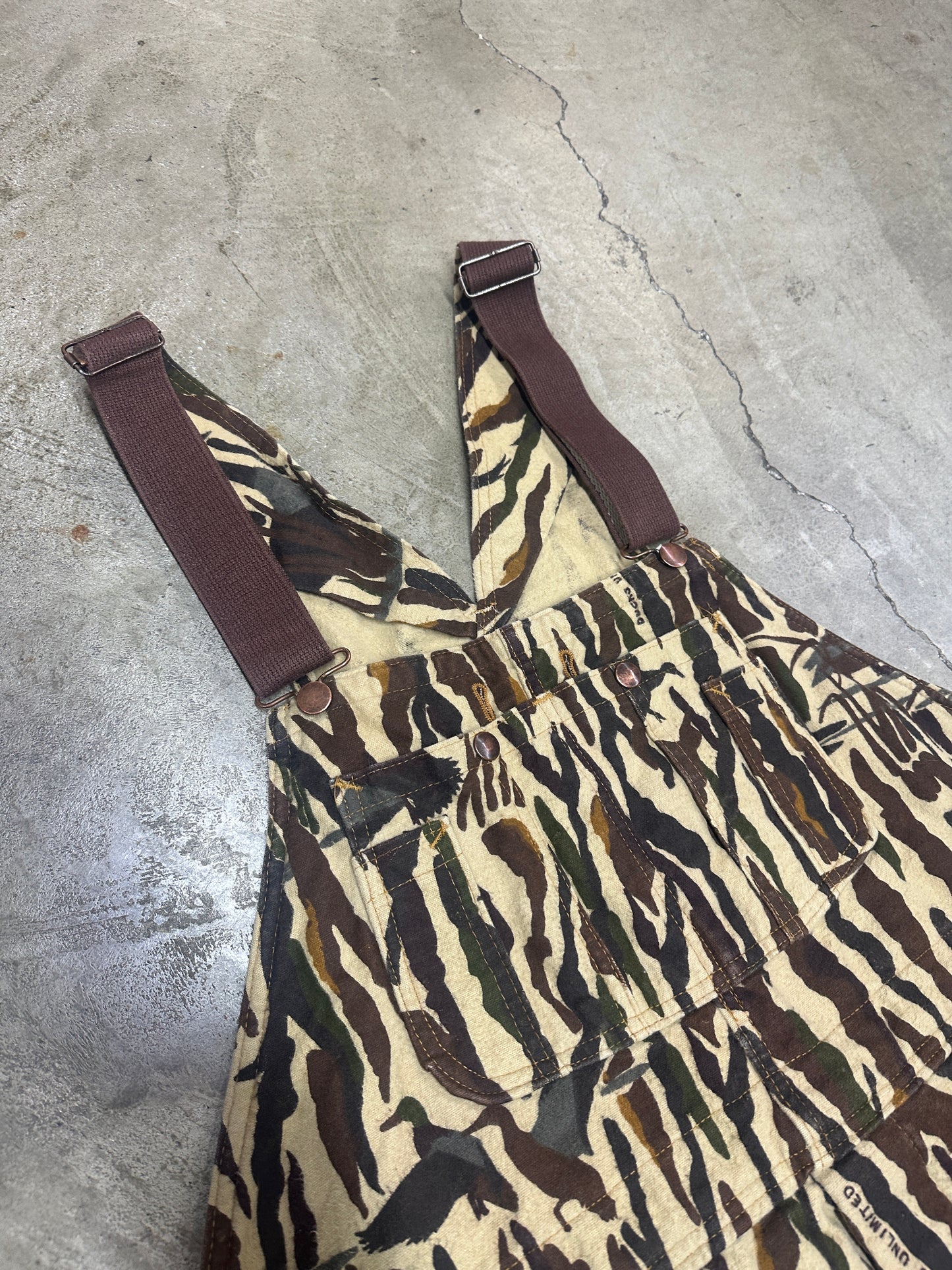 VTG Duck Unlimited Camouflage Overalls Sz 44x32