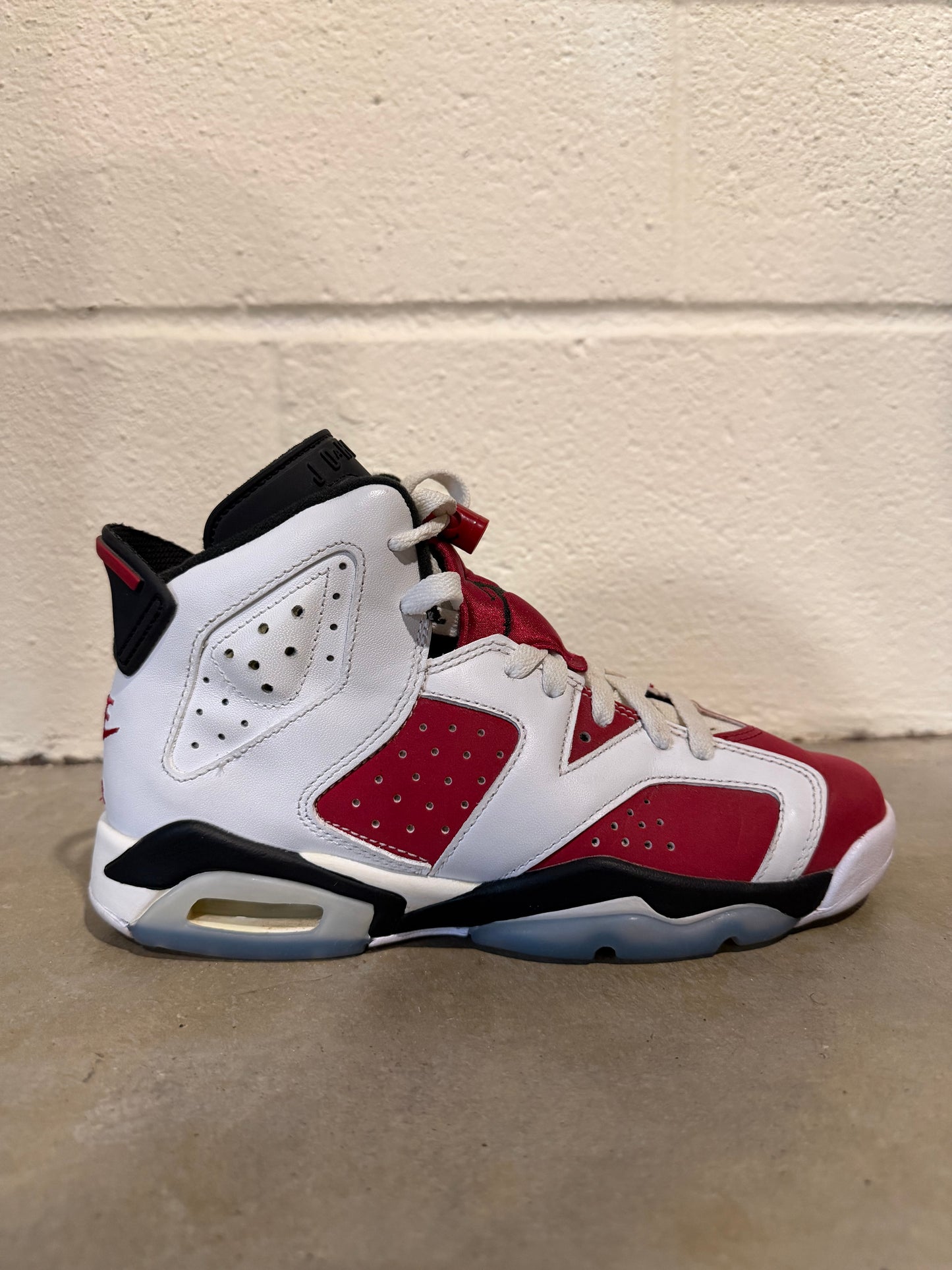 Preowned Air Jordan 6 2020 "Carmine" Sz 5Y/6.5W