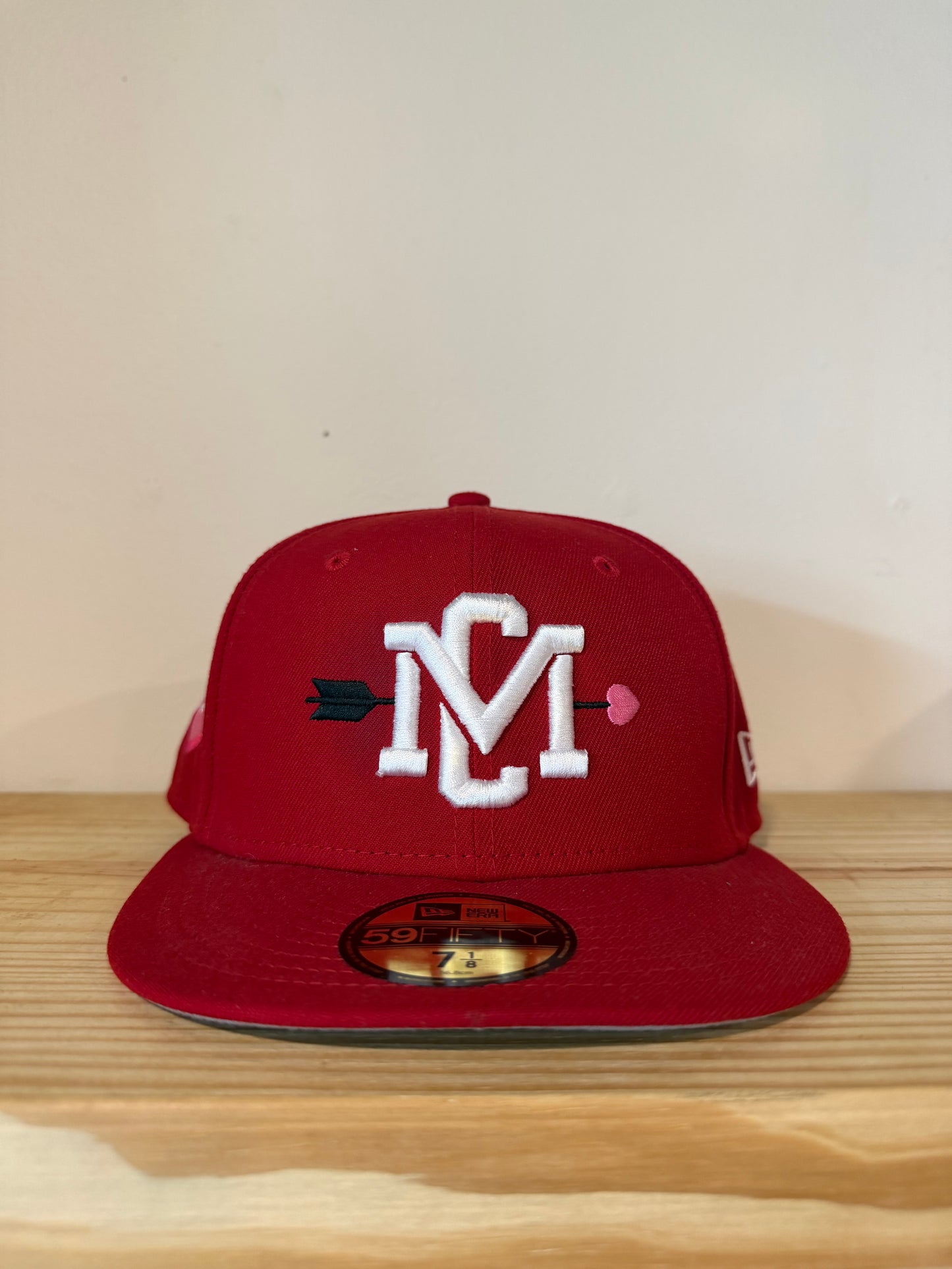 Music City Vintage Rose Red Fitted Hat Sz 7 1/8