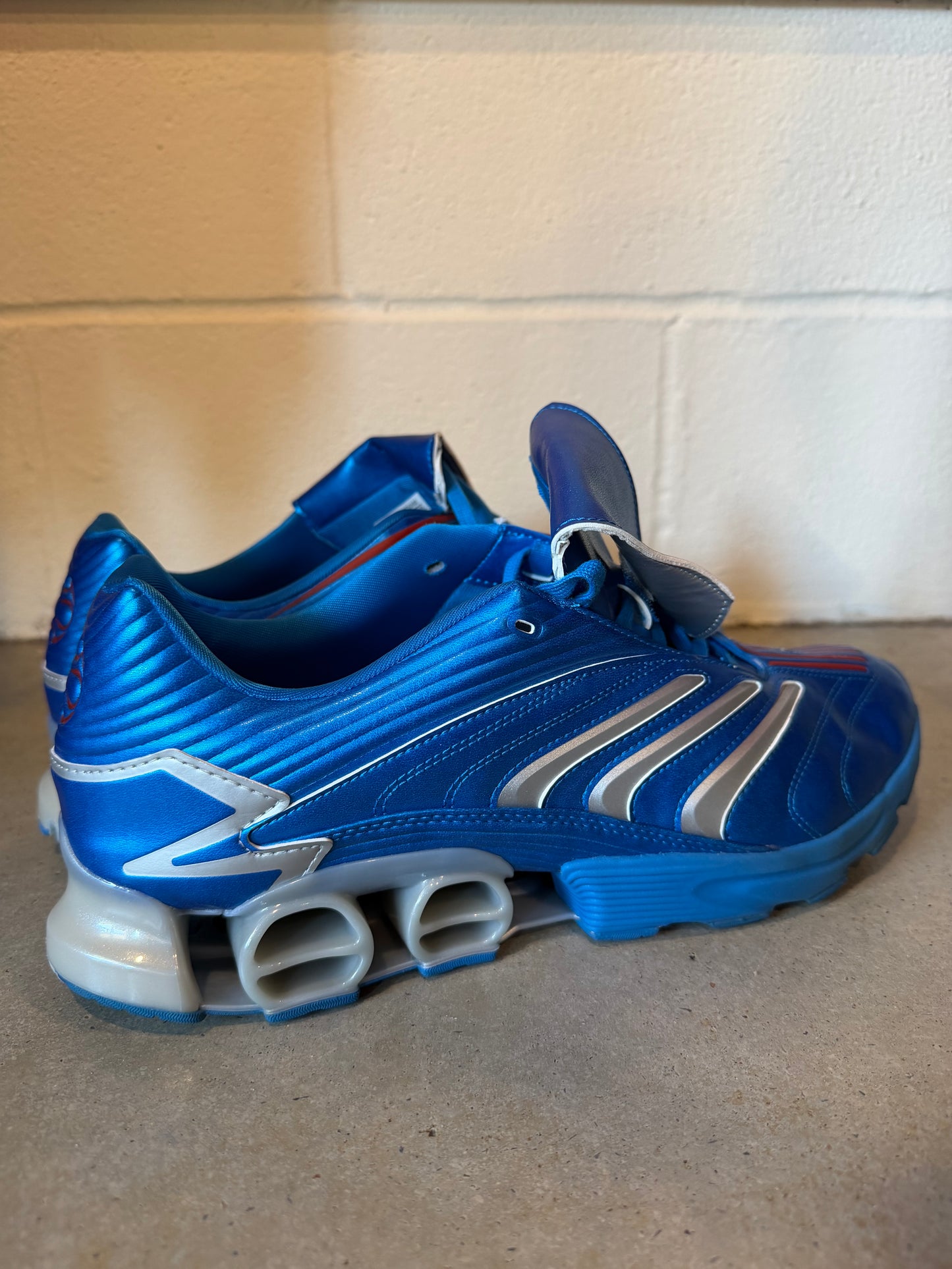 Preowned adidas Predator Megaride Metallic Blue Sz 13M/14W