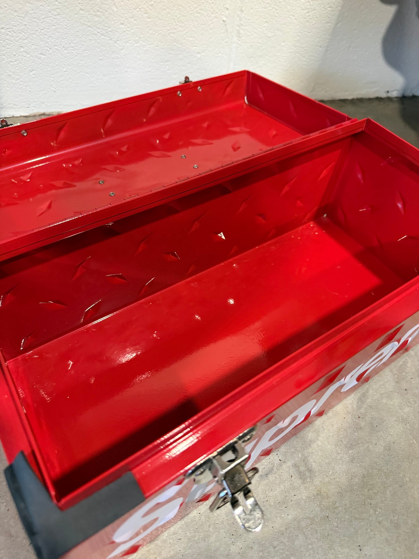 Supreme Diamond Plate Tool Box Red Box Logo FW18