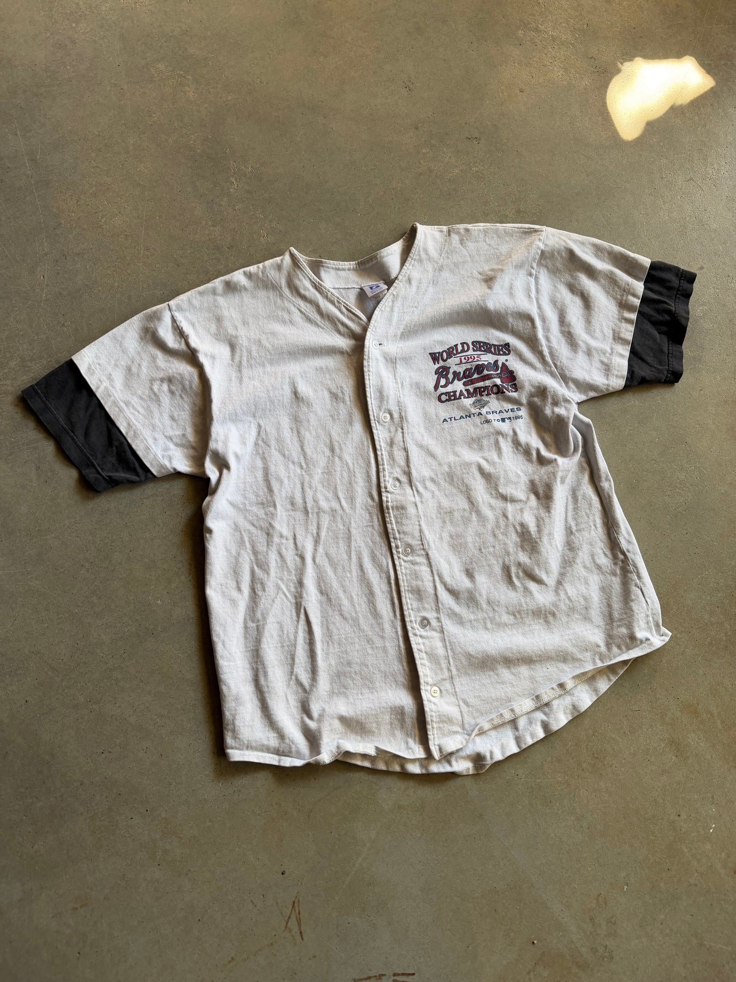 VTG Atlanta Braves 1995 Champions Baseball Shirt Sz XL