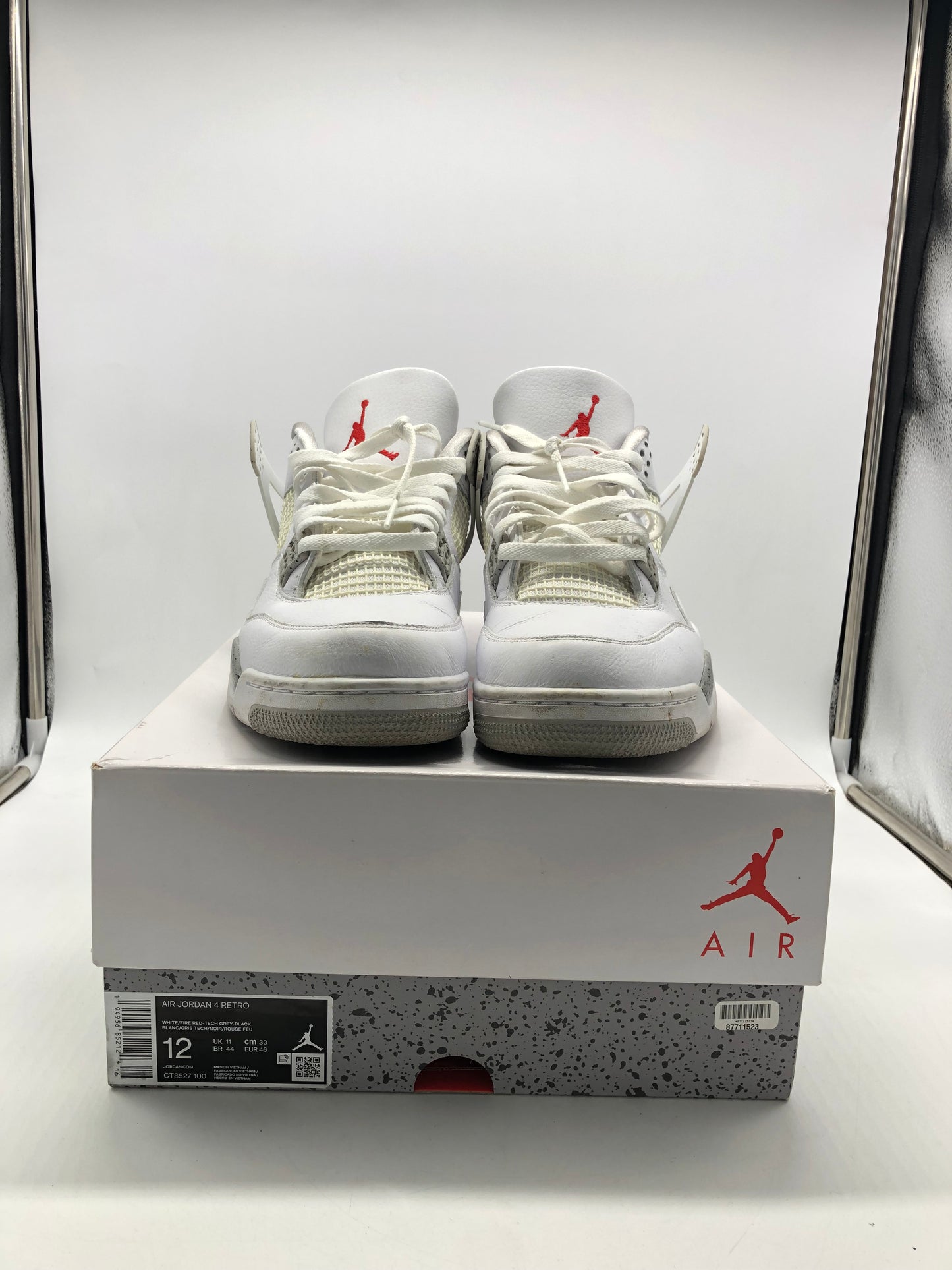 Preowned Jordan 4 Retro White Oreo (2021) Sz 12M/13.5W CT8527-100