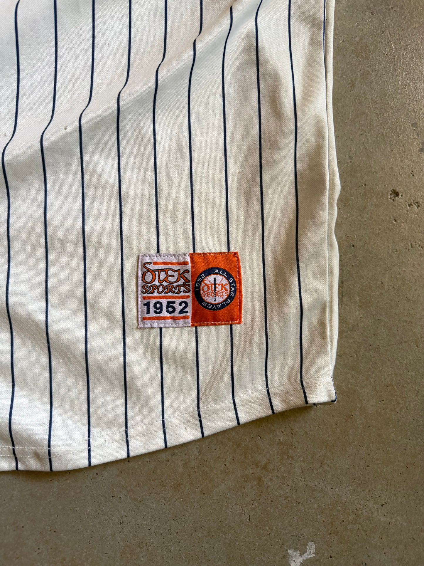 New York Otek Sports Stripe Baseball Jersey Sz L