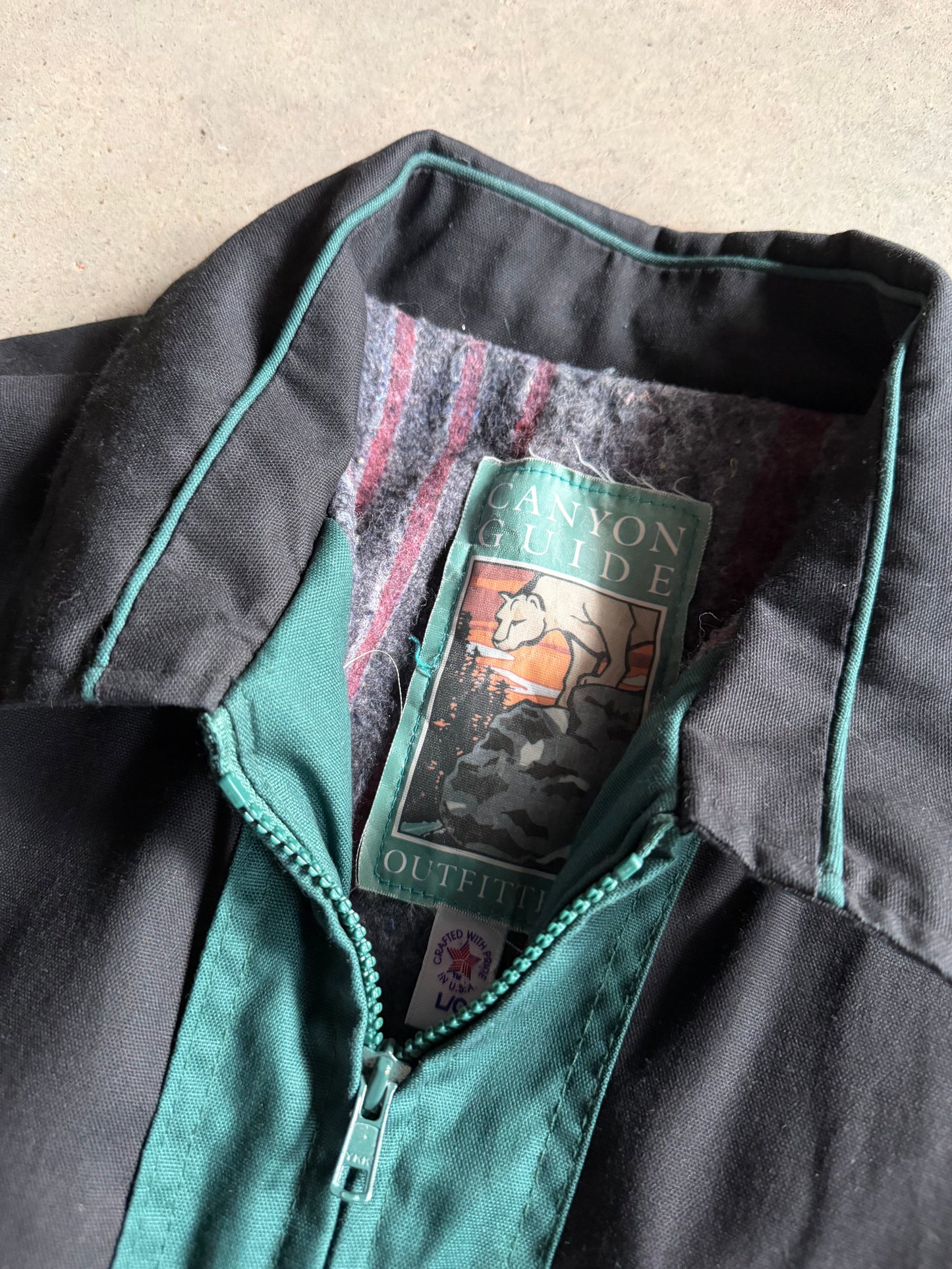 VTG Canyon Guide Green Aztec Jacket Sz L