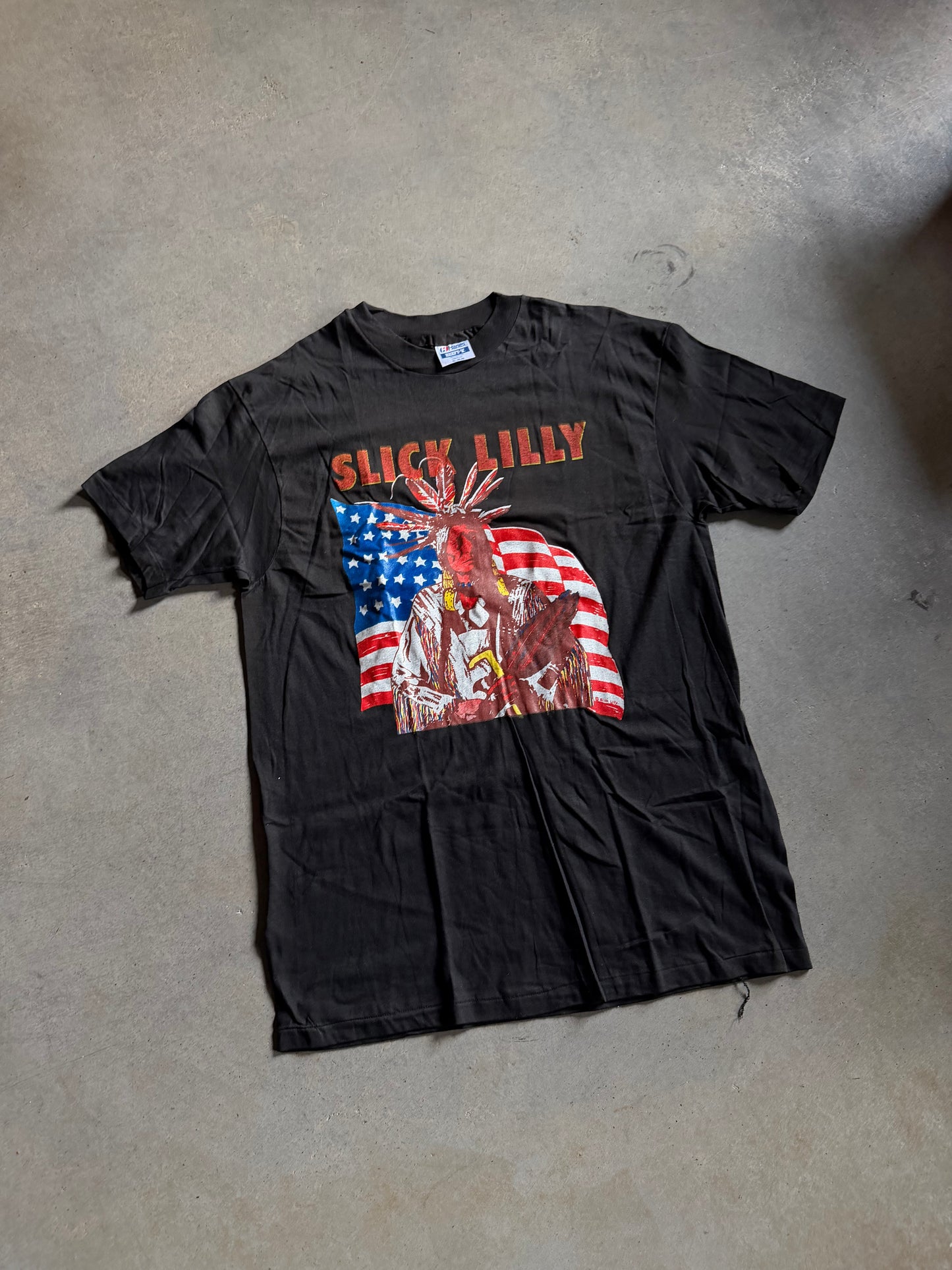 VTG Slick Lilly World Tour Native American Tee Sz L/XL