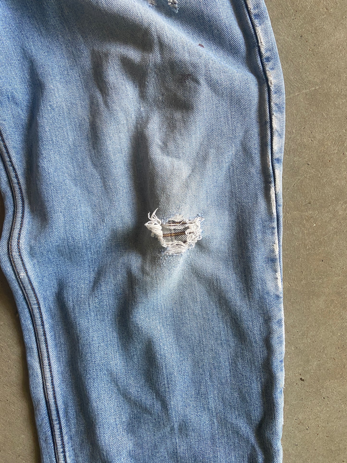 Levi’s 550 Flannel Lined Light Wash Jeans Sz 36x34