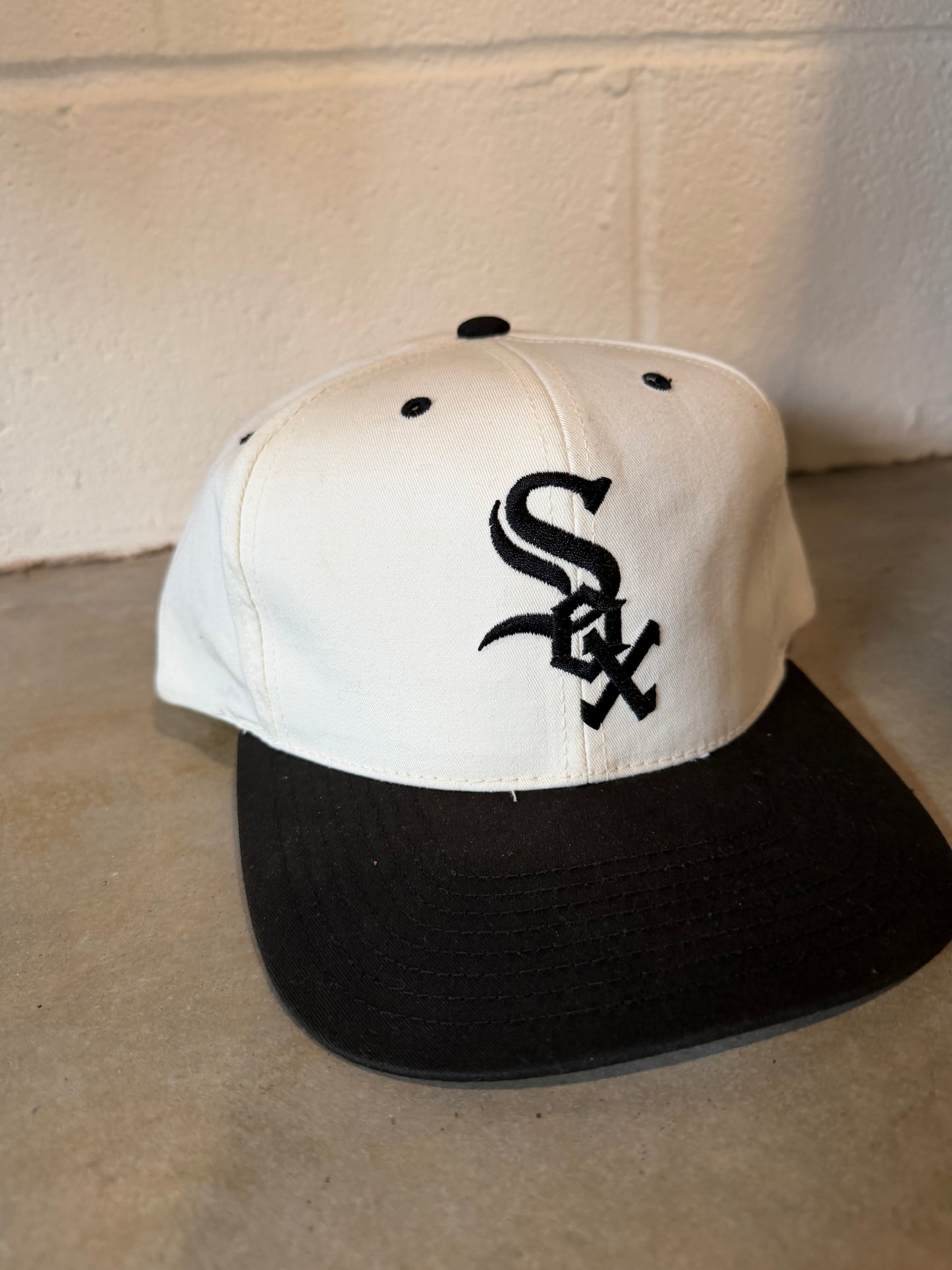 VTG Chicago White Sox Plain Logo Twins Hat