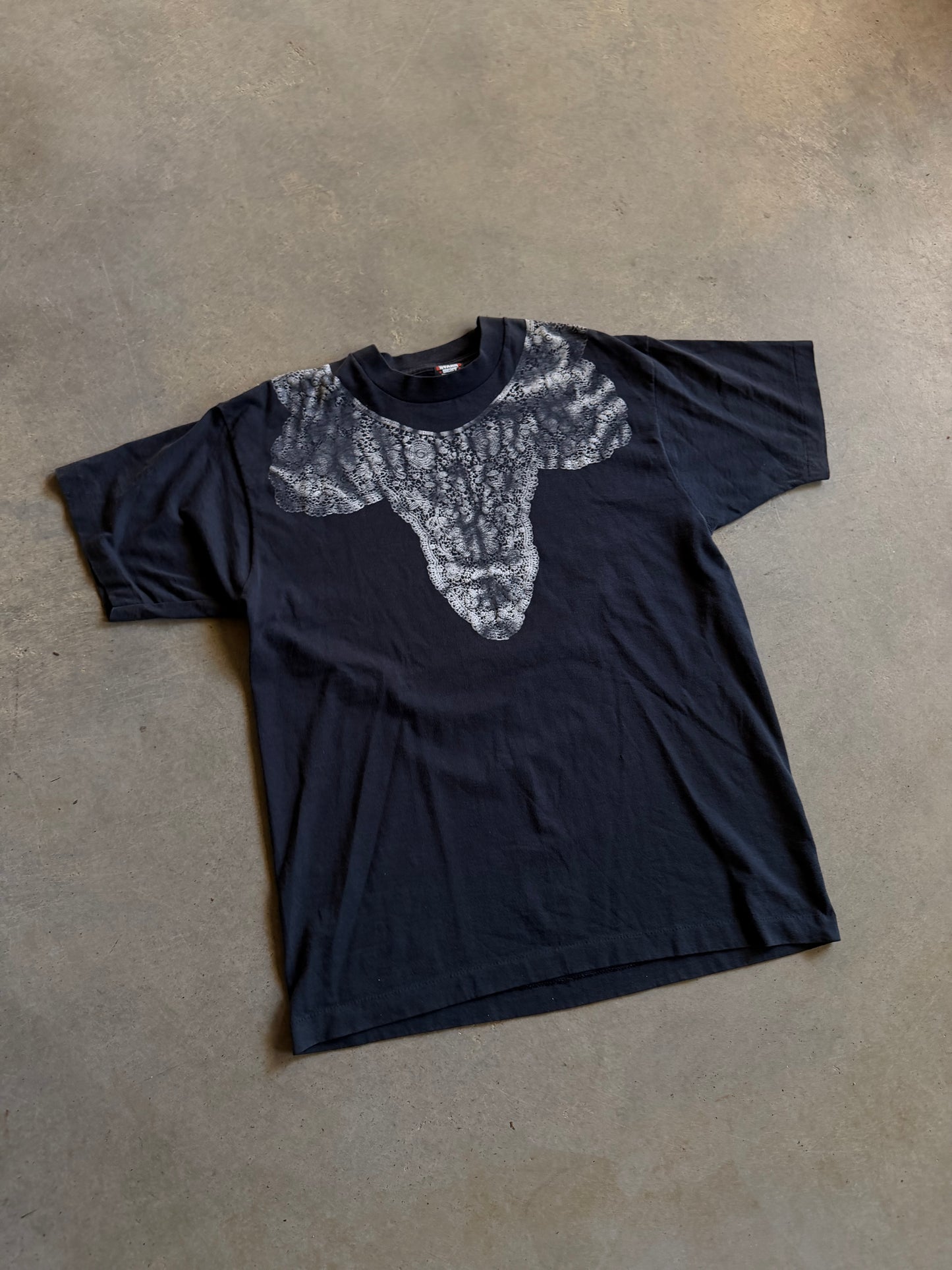 VTG Lace Print Tee Sz L