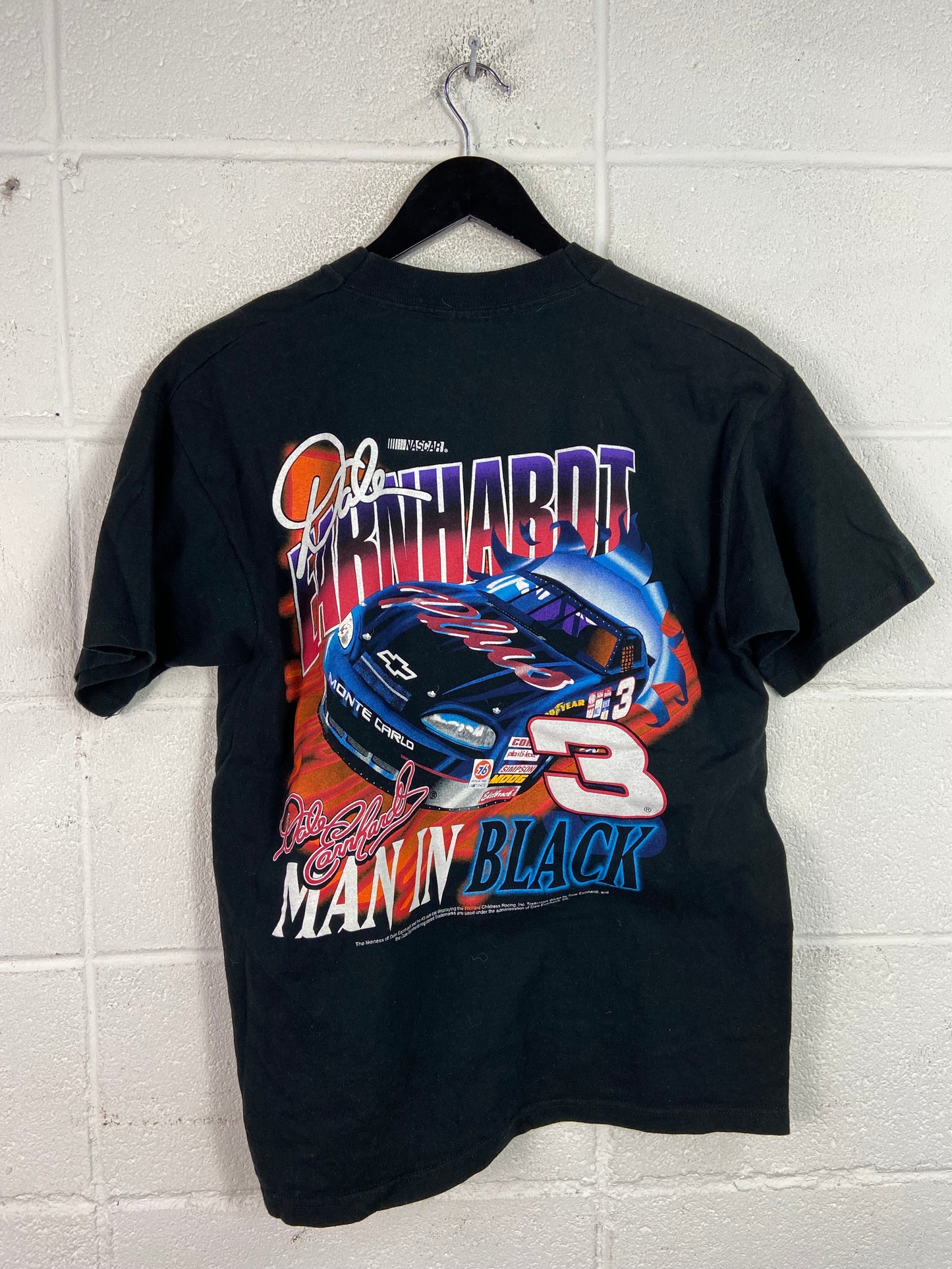 VTG Dale Earnhardt Man In Black Tee Sz L