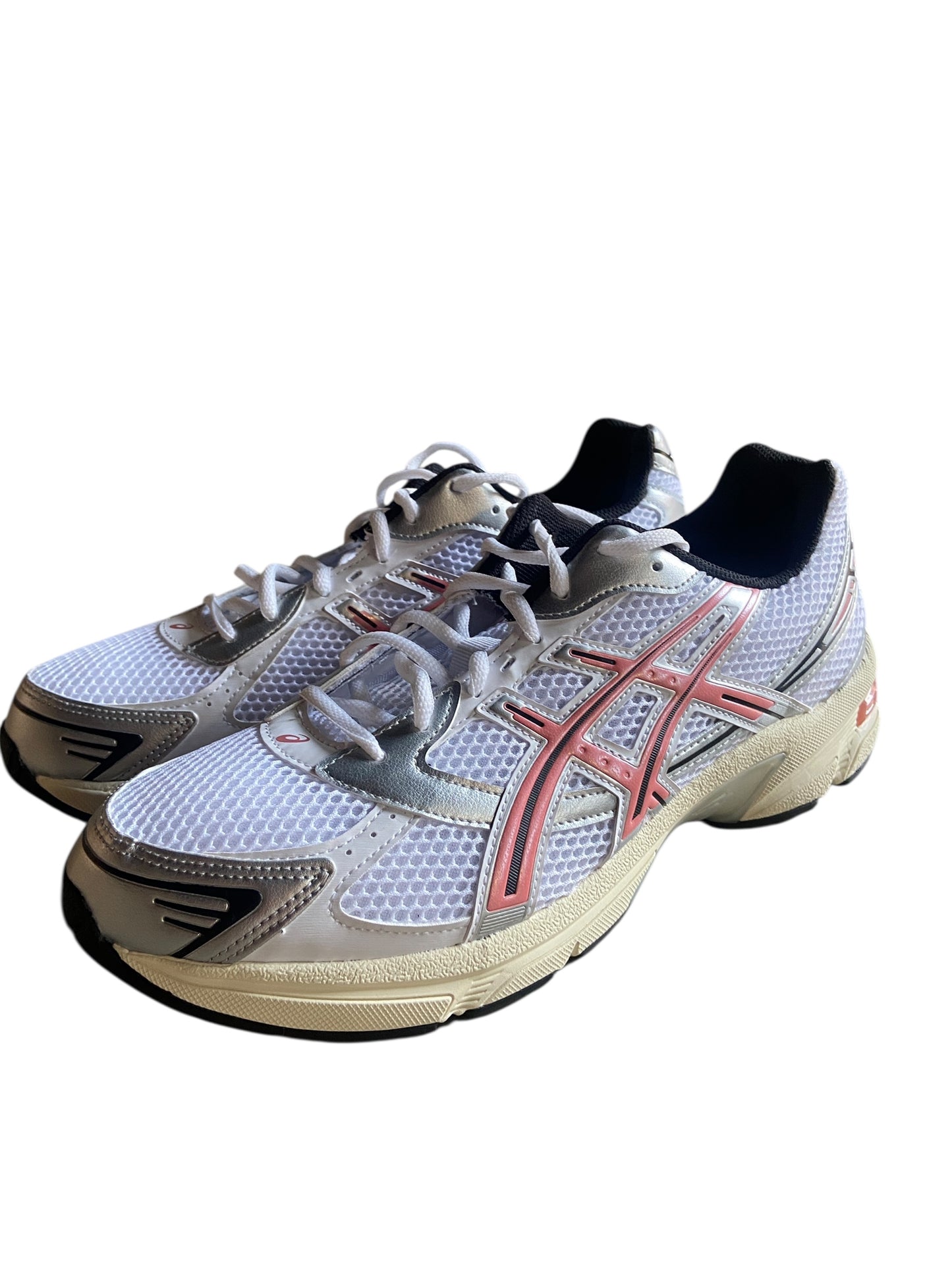 Preowned ASICS Gel 1130 White/Desert Red Sz 11M/12.5W