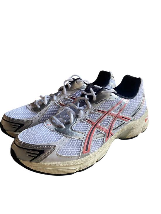 Preowned ASICS Gel 1130 White/Desert Red Sz 11M/12.5W