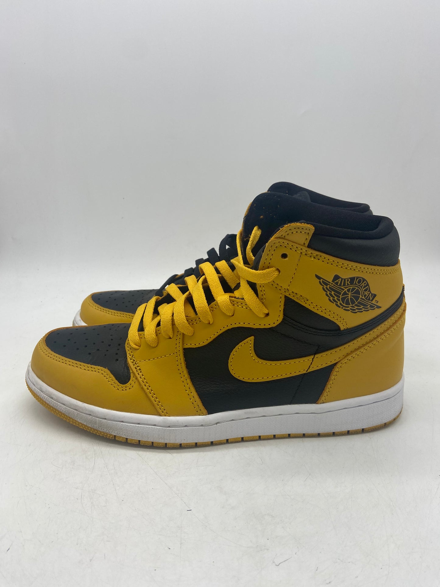 Preowned Air Jordan 1 High Pollen Sz 9M/10.5W 555088-701