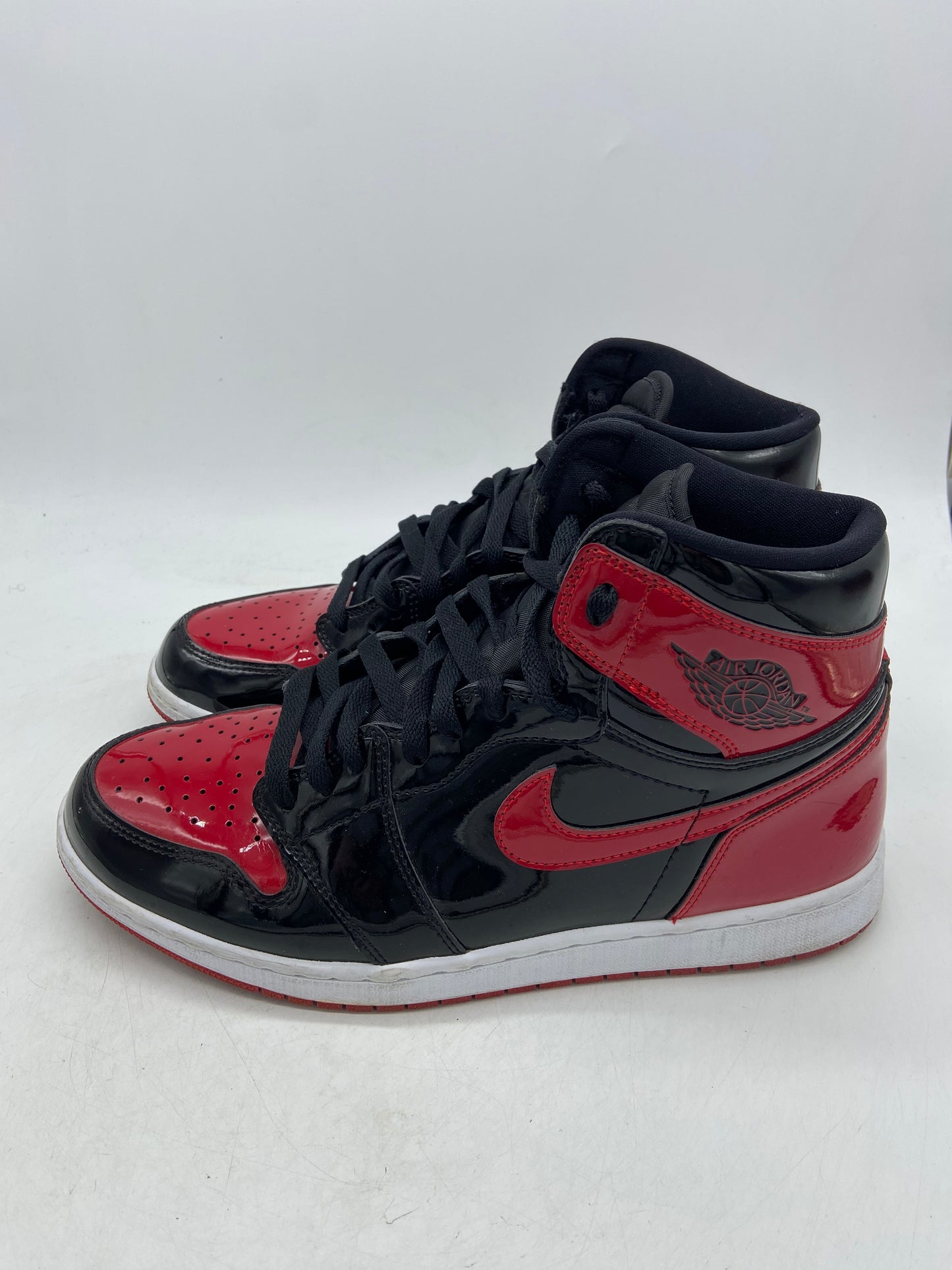 Preowned Air Jordan 1 High Patent Bred Sz 10.5M/12W 555088-063