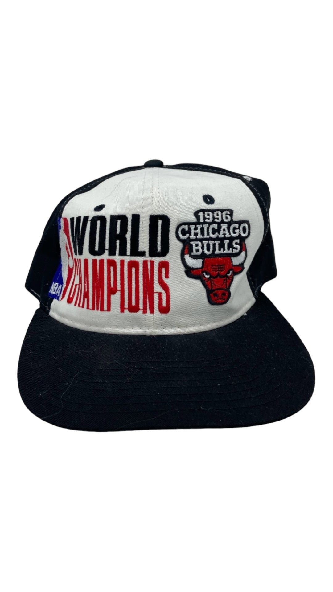 VTG Chicago Bulls 1996 World Champs Starter Snapback