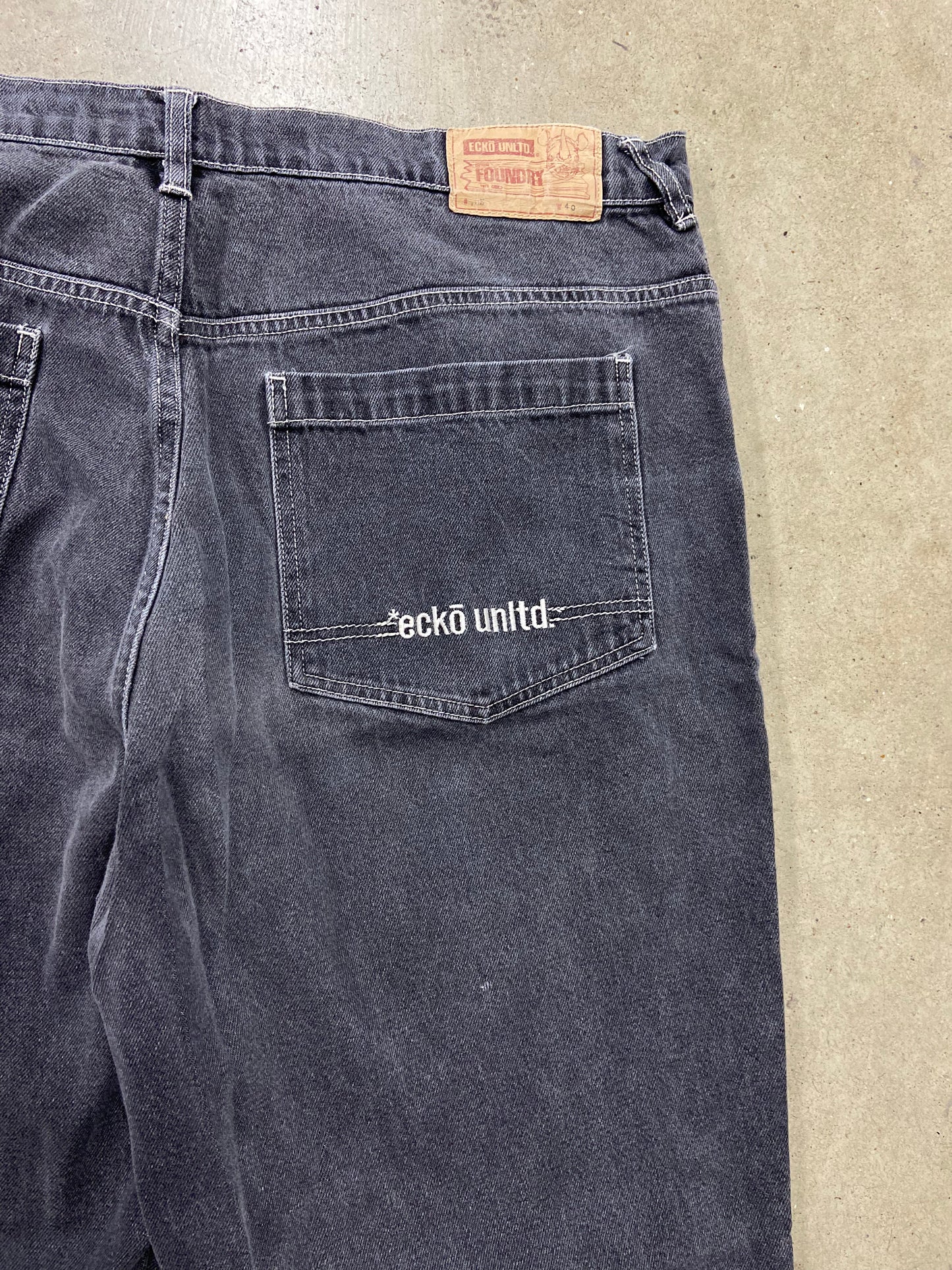 Y2K Ecko Unltd Washed Black Straight Leg Jeans Sz 40x32