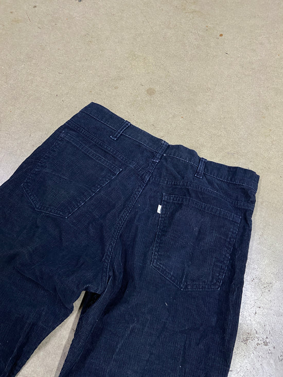 VTG Levi’s 517 Corduroy Dark Blue Pants Sz 36x32
