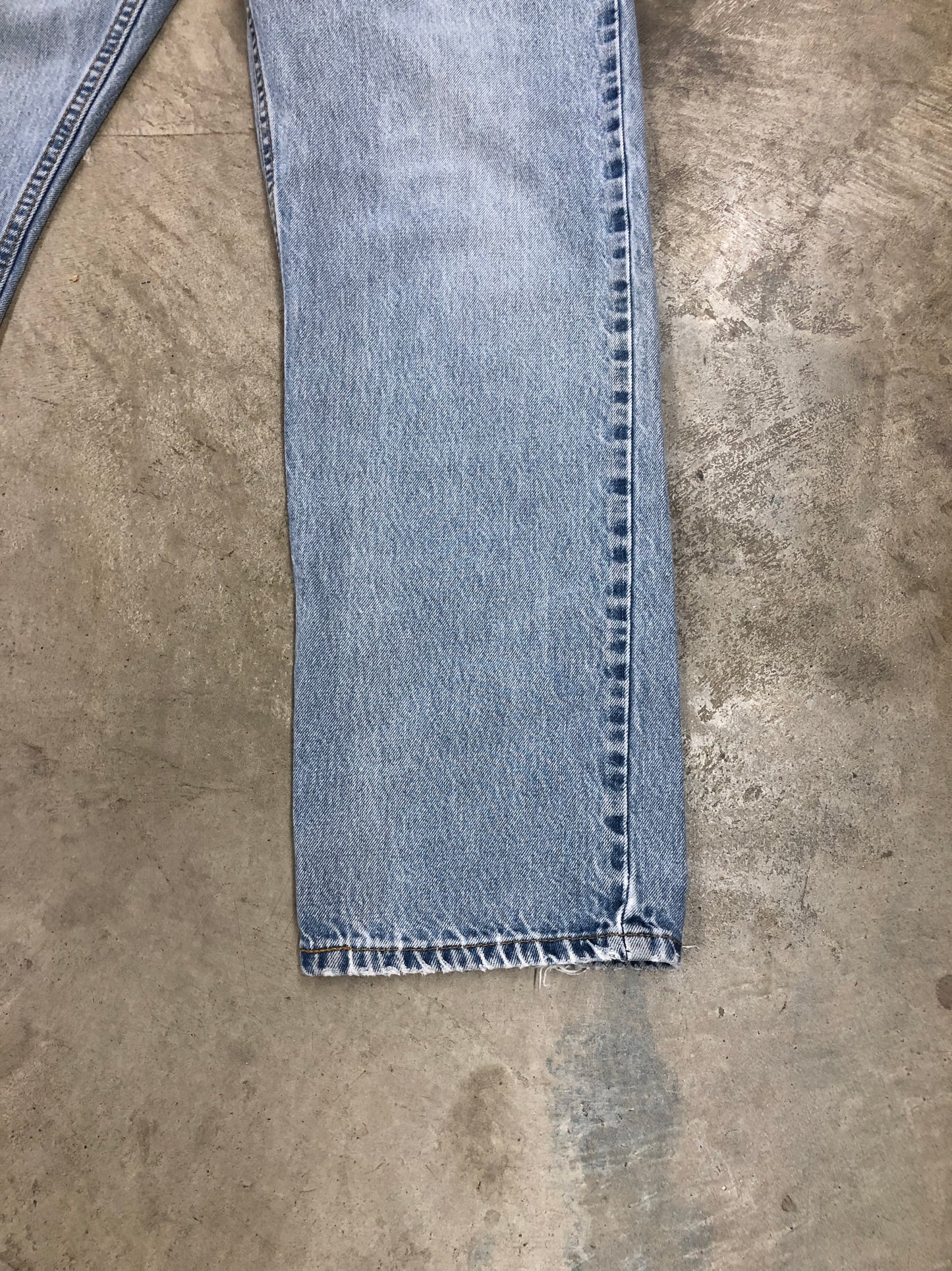 Levi's Light Wash 505 Jeans Sz 36x30