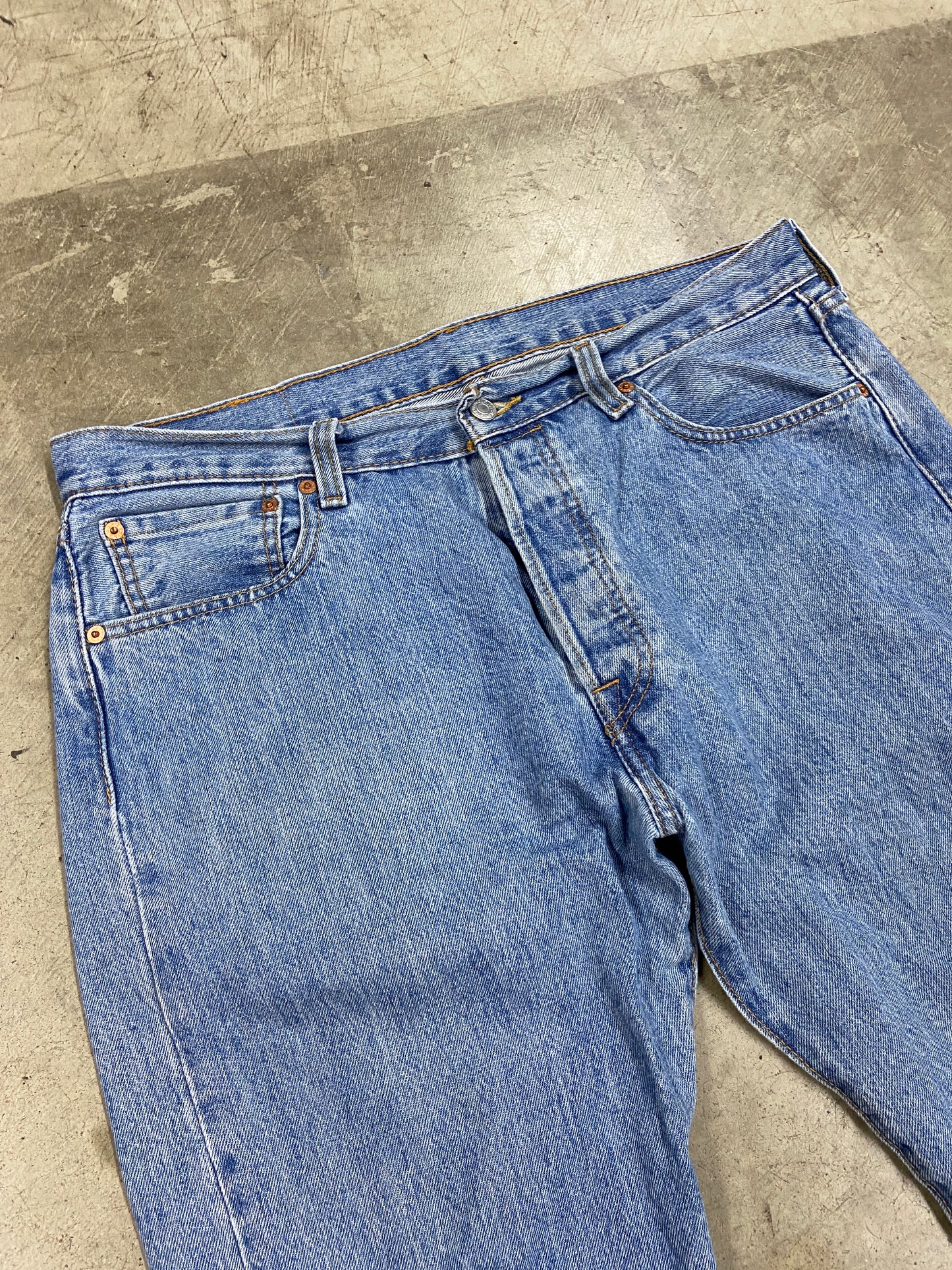 Y2K Levi’s 501 Denim Pants Sz 34x30