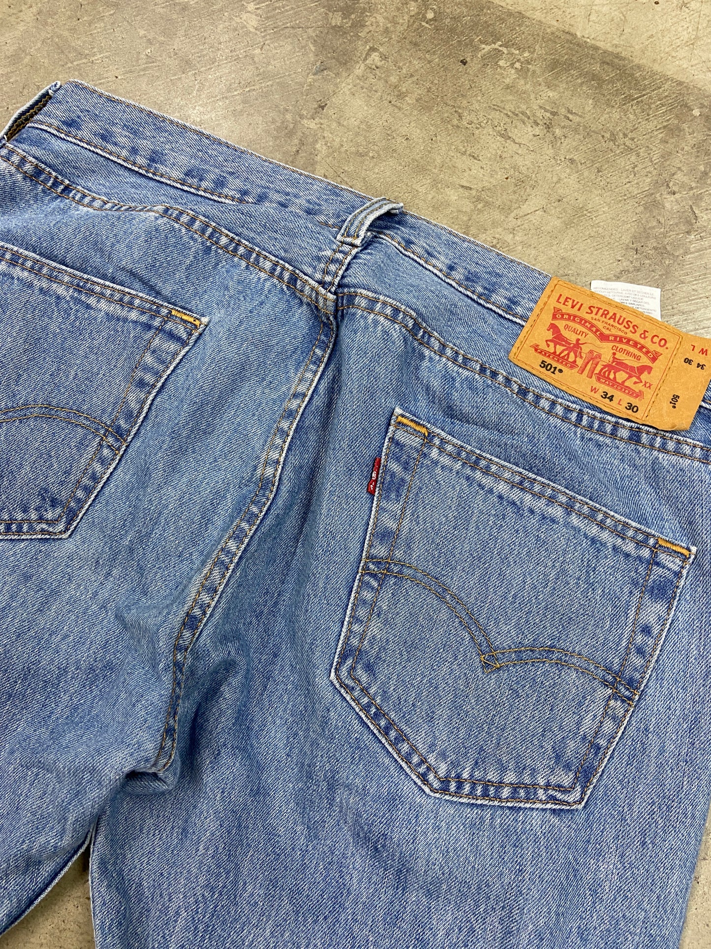 Y2K Levi’s 501 Denim Pants Sz 34x30