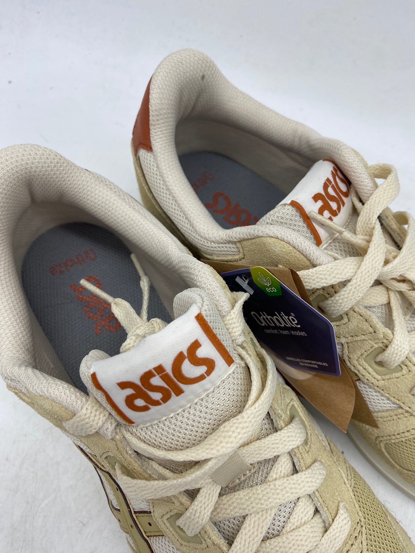 Preowned Asics Gel Lyte Classis "Sand/Sand" Sz 8.5M/10W