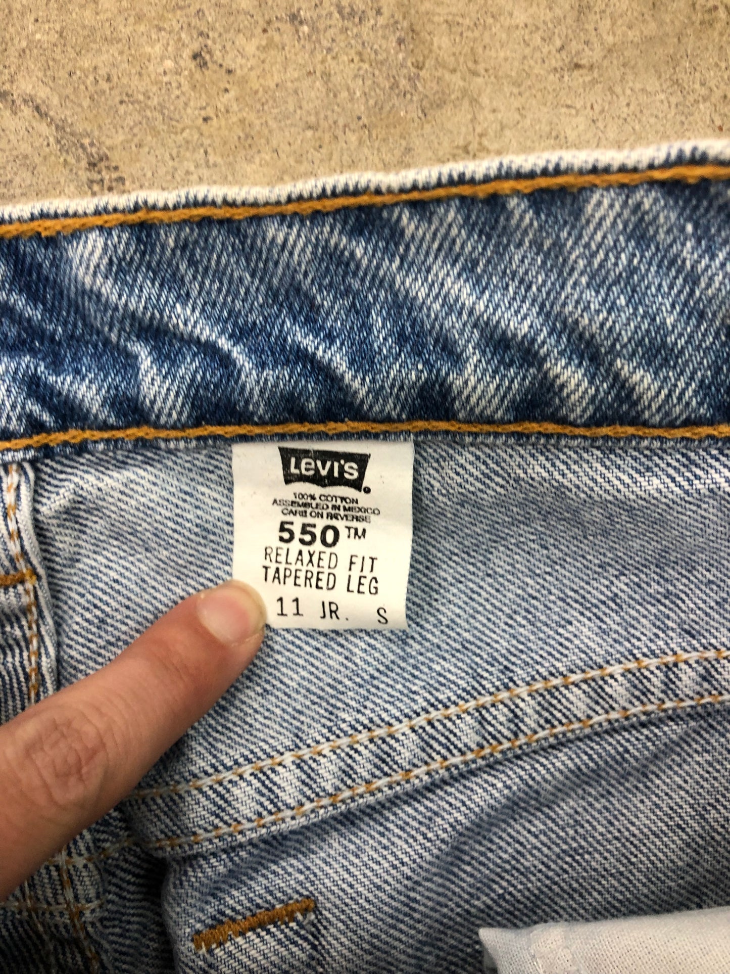 VTG Nos Levi's 550 Blue Jeans Sz 30x28