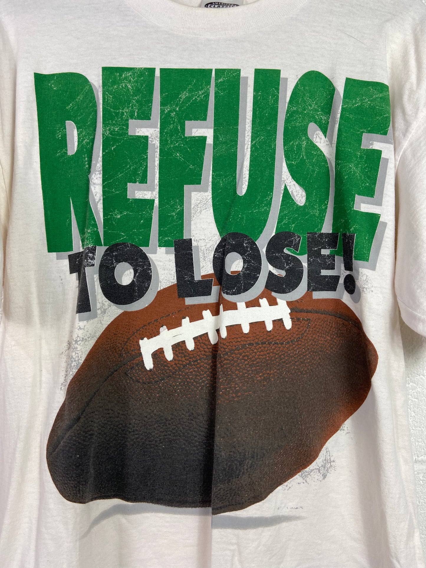 VTG Life's a Sport Refuse to Lose Football Tee Sz L