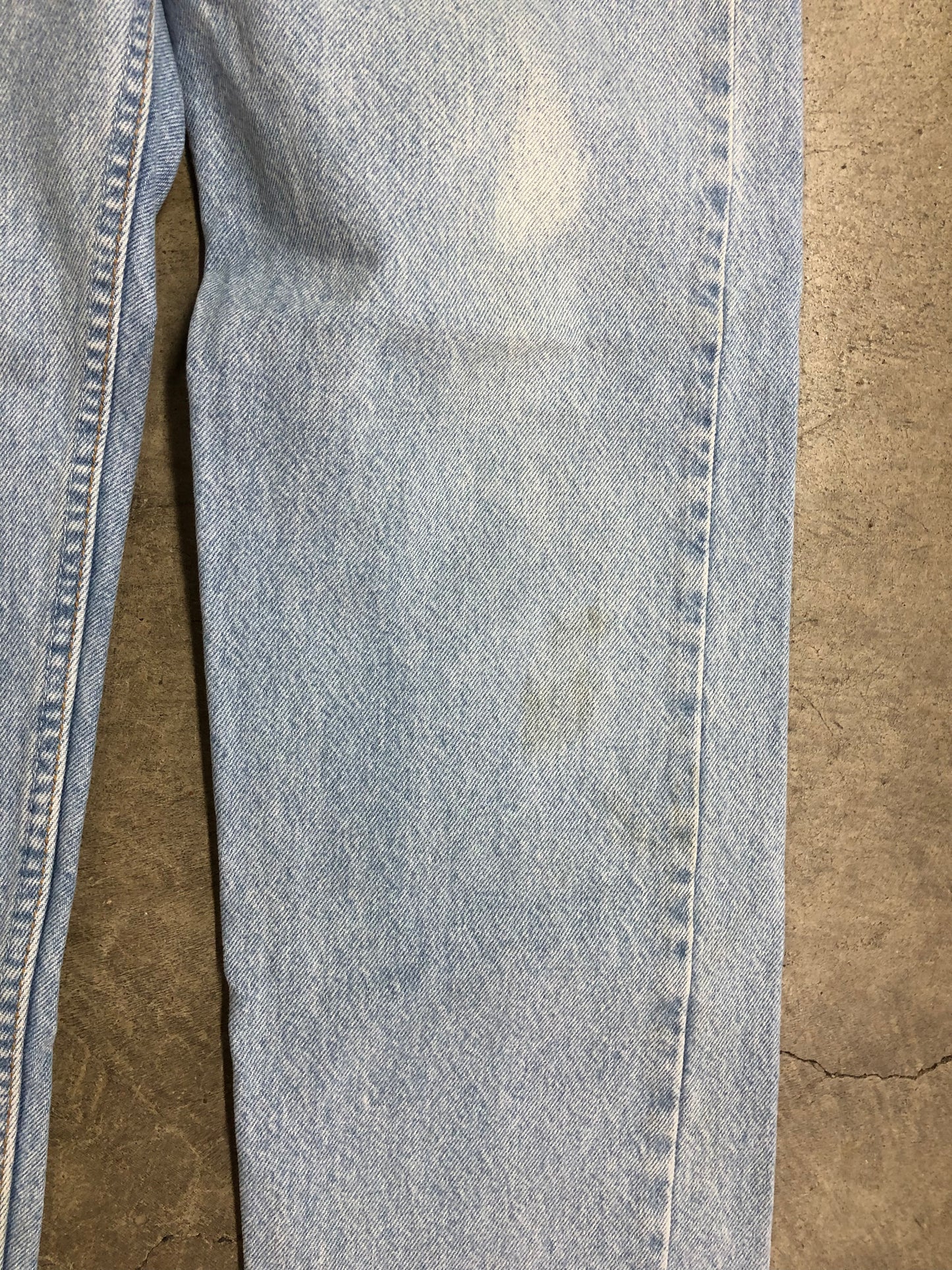 VTG 555 Levi's Red Tab Blue Jeans Sz 34x29
